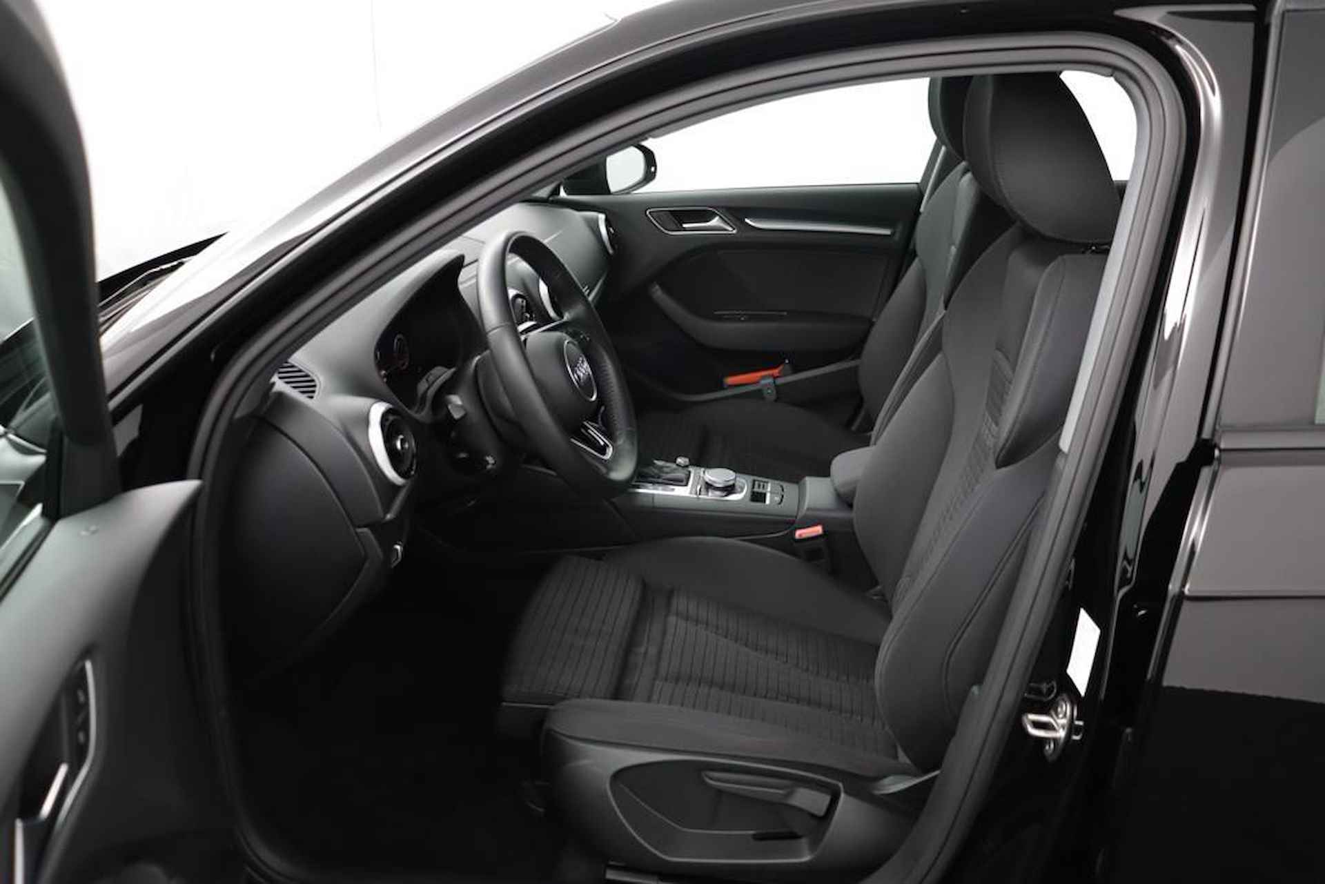 Audi A3 Sportback 35 TFSI 150Pk Advance / Virtual / Clima / Navi - 14/41