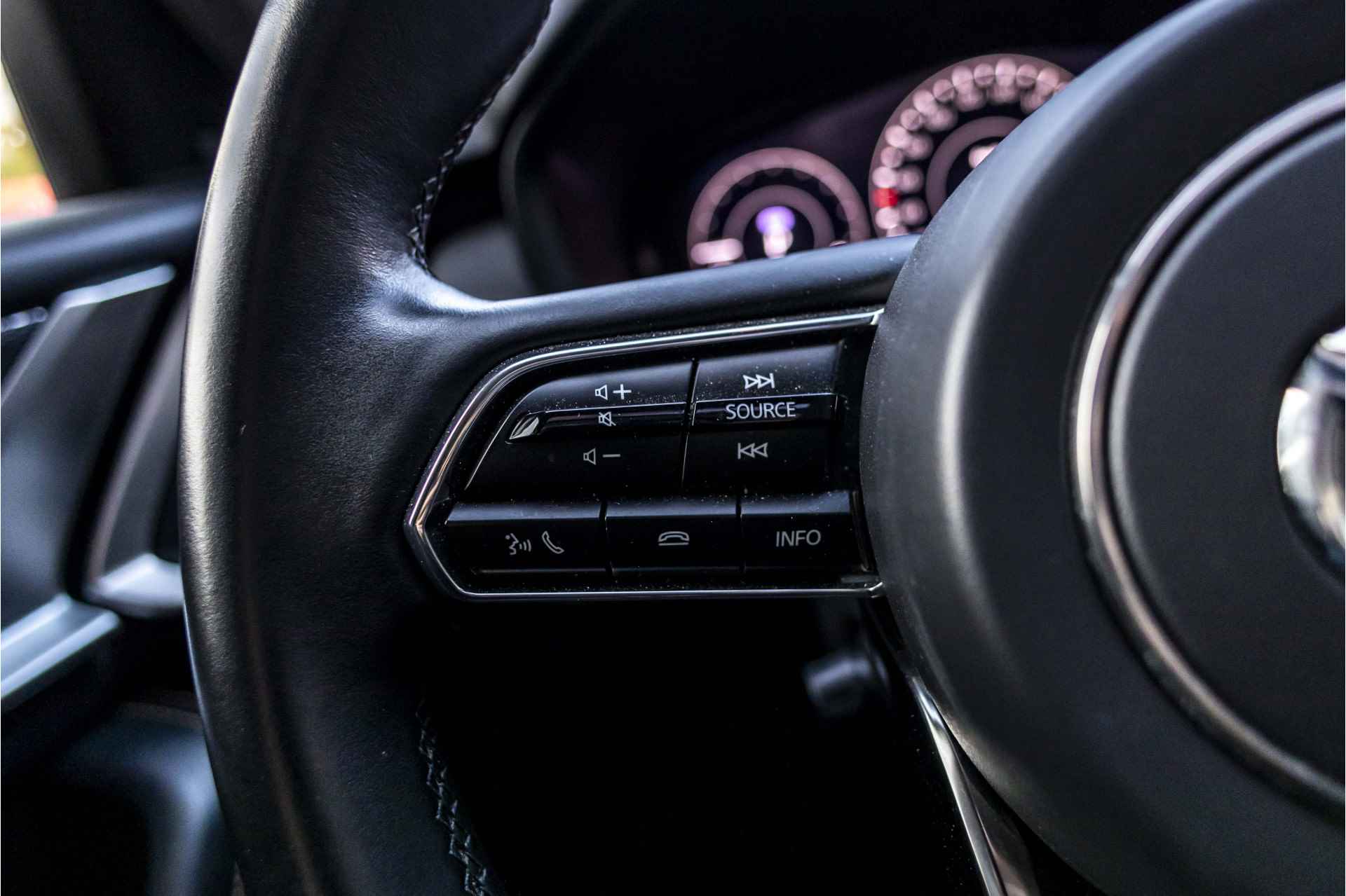 Mazda CX-60 2.5 e-SkyActiv PHEV Takumi | BOSE | Pano | 360° camera - 31/40