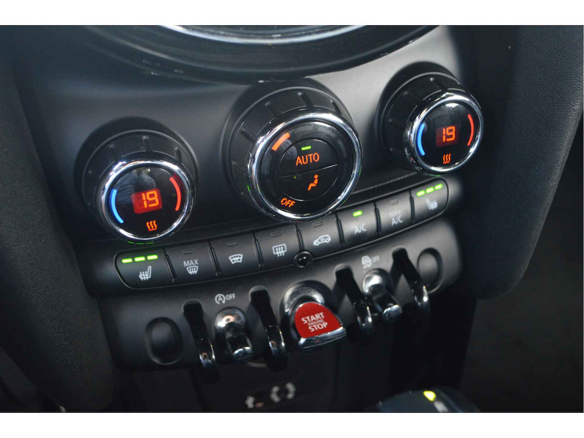 MINI Cabrio Cooper S Pepper Automaat / Stoelverwarming / LED / Harman Kardon / Cruise Control / Navigatie Professional / Airconditioning - 7/23