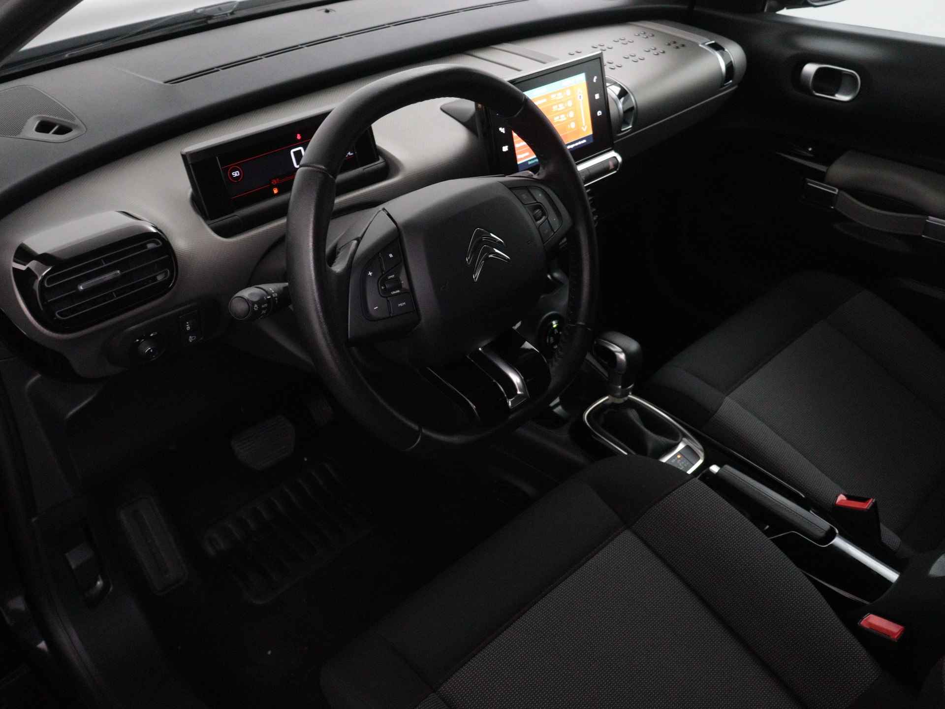 Citroën C4 Cactus 1.2 PureTech Shine Camera, carplay - 3/24