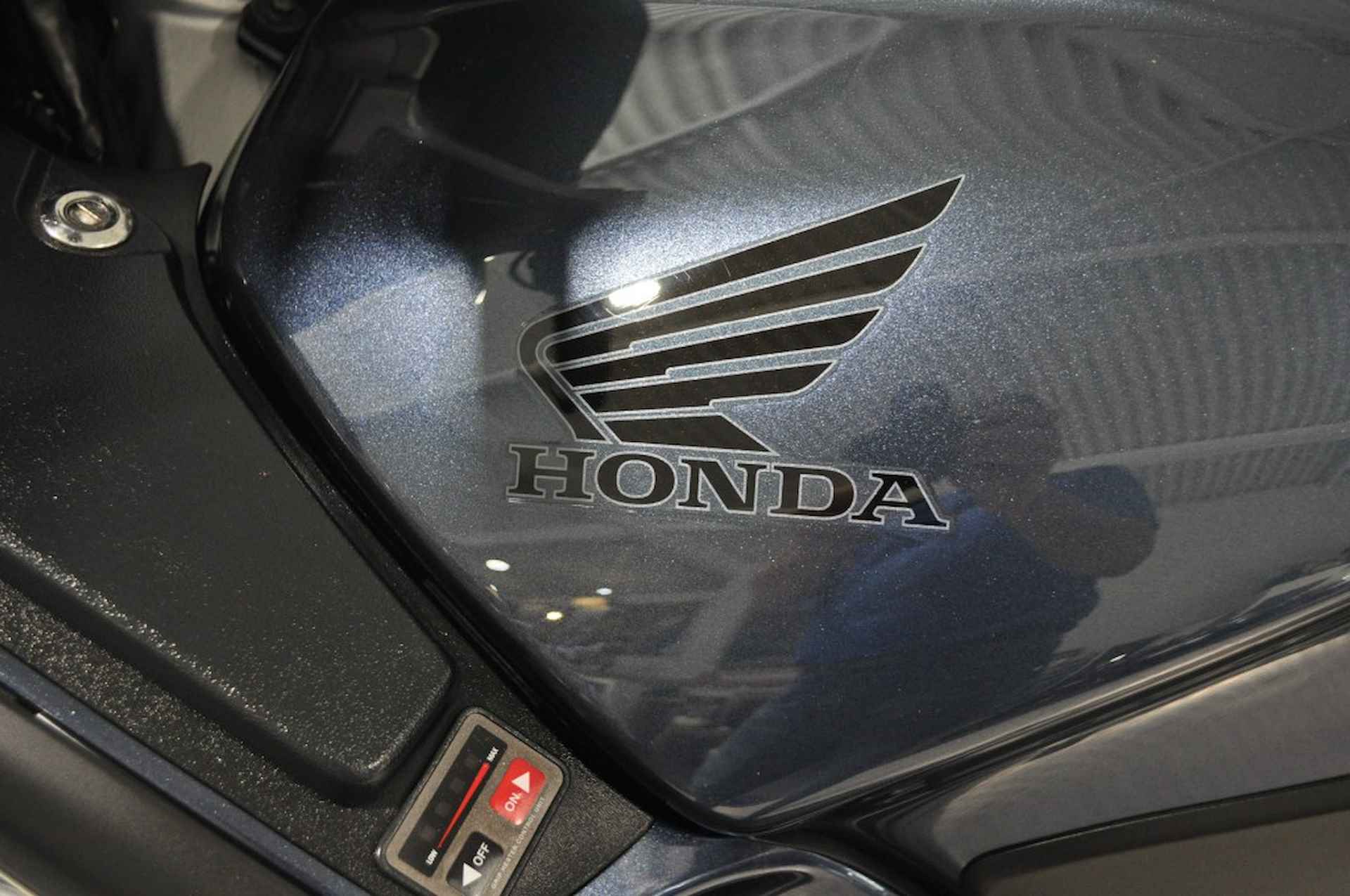 HONDA St 1300   Abs   De Luxe PAN EUROPEAN - 25/27