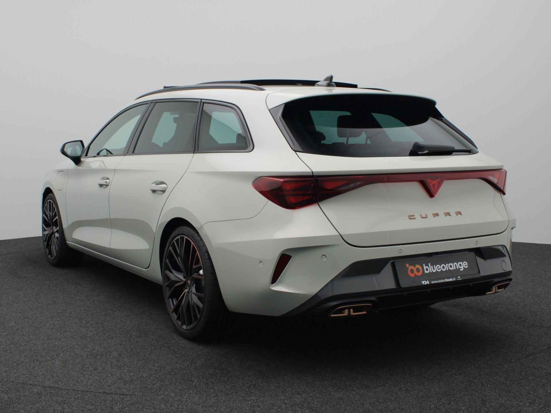 CUPRA Leon Sportstourer 1.5 TSI e-Hybrid VZ Performance 272 PK DSG matrix led, schuif-kanteldak, achteruitrijcamera, stuur-stoelverwarming, adaptive cruise met travel assist, elek. verstelbare voorstoel, side assist, keyless, 19" lichtmetaal - 10/59