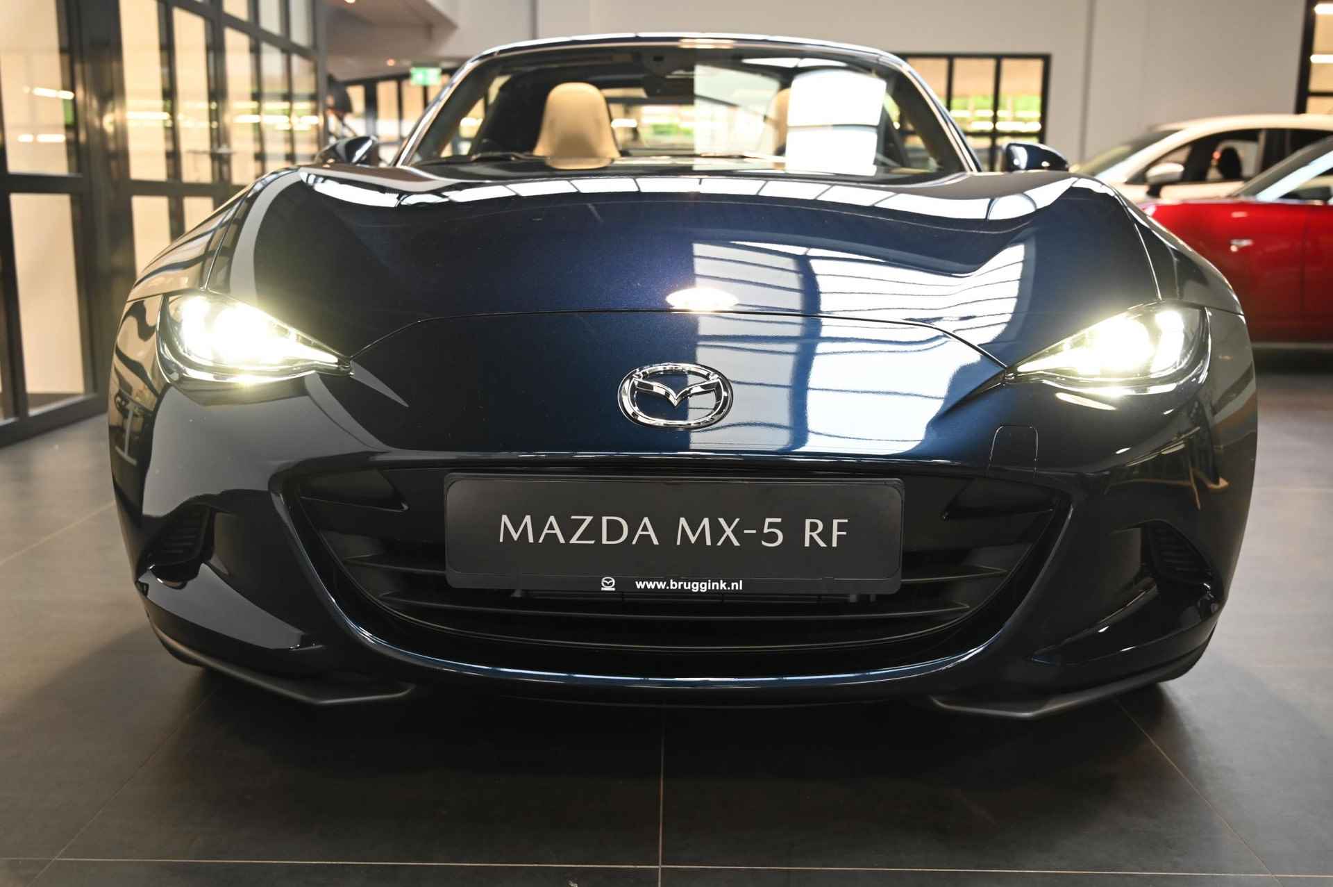 Mazda MX-5 RF SkyActiv-G 184 6MT Kazari Model 2024 *Actie: nu met €3.000 inruilvoordeel* - 15/61