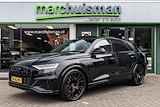 Audi SQ8 4.0 TFSI quattro / PANODAK / TOUR / HEAD UP