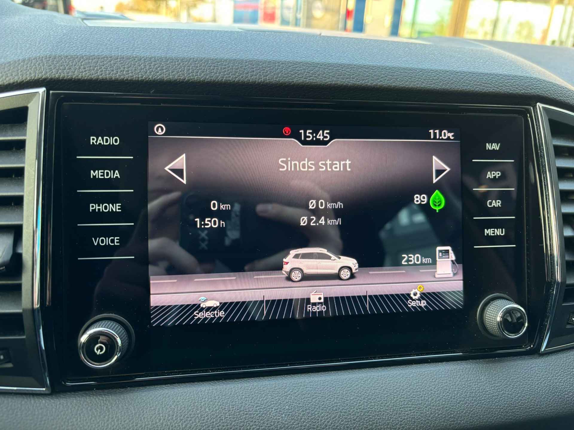 Škoda Karoq 1.5 TSI 150 pk Style 7-DSG | Apple Carplay | Stoelverwarming | Cruise control | - 29/32