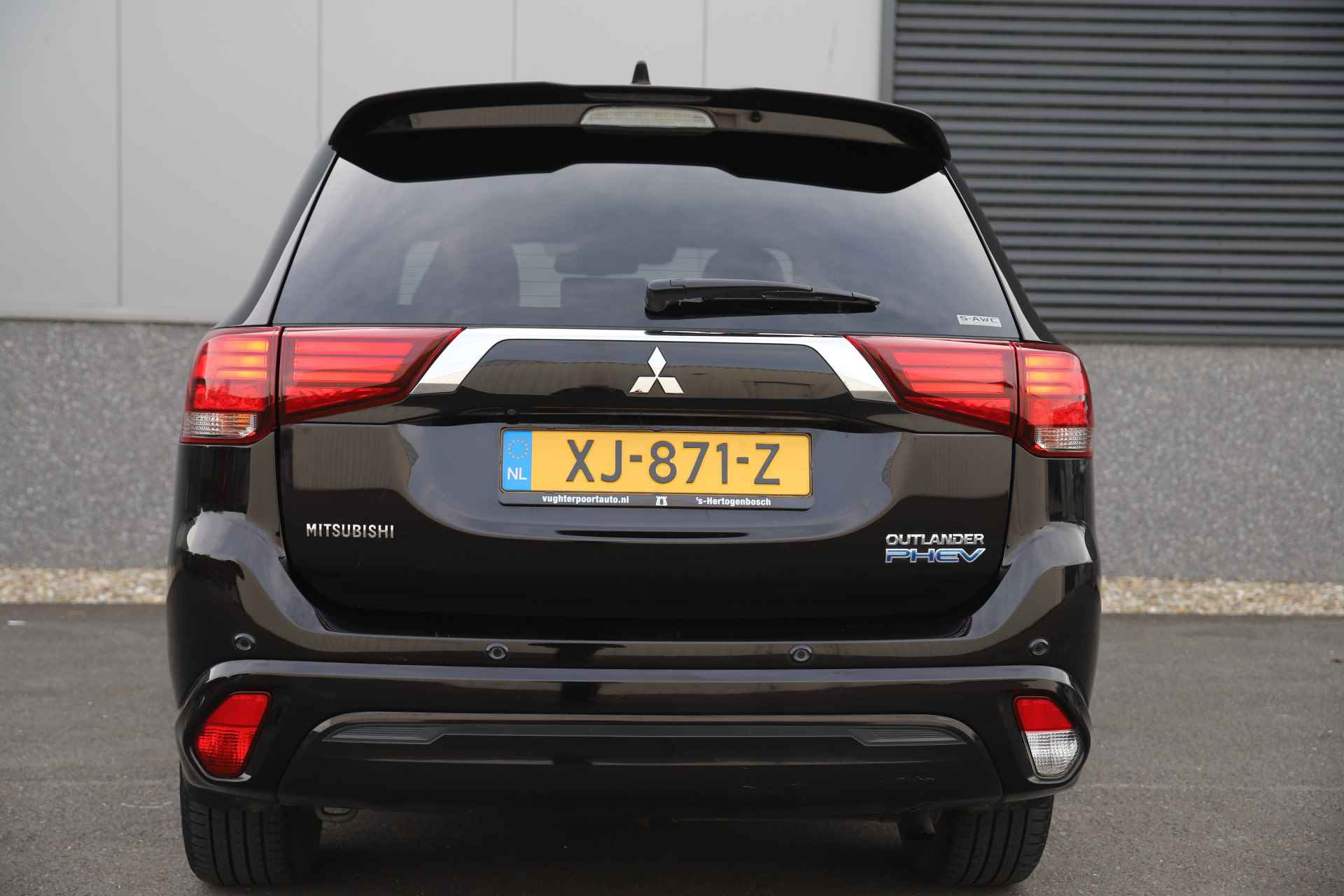 Mitsubishi Outlander 2.4 PHEV 4WD Instyle S-Edition/EV/Sunroof/Bilstein/Adaptive/Leder/Led - 21/46