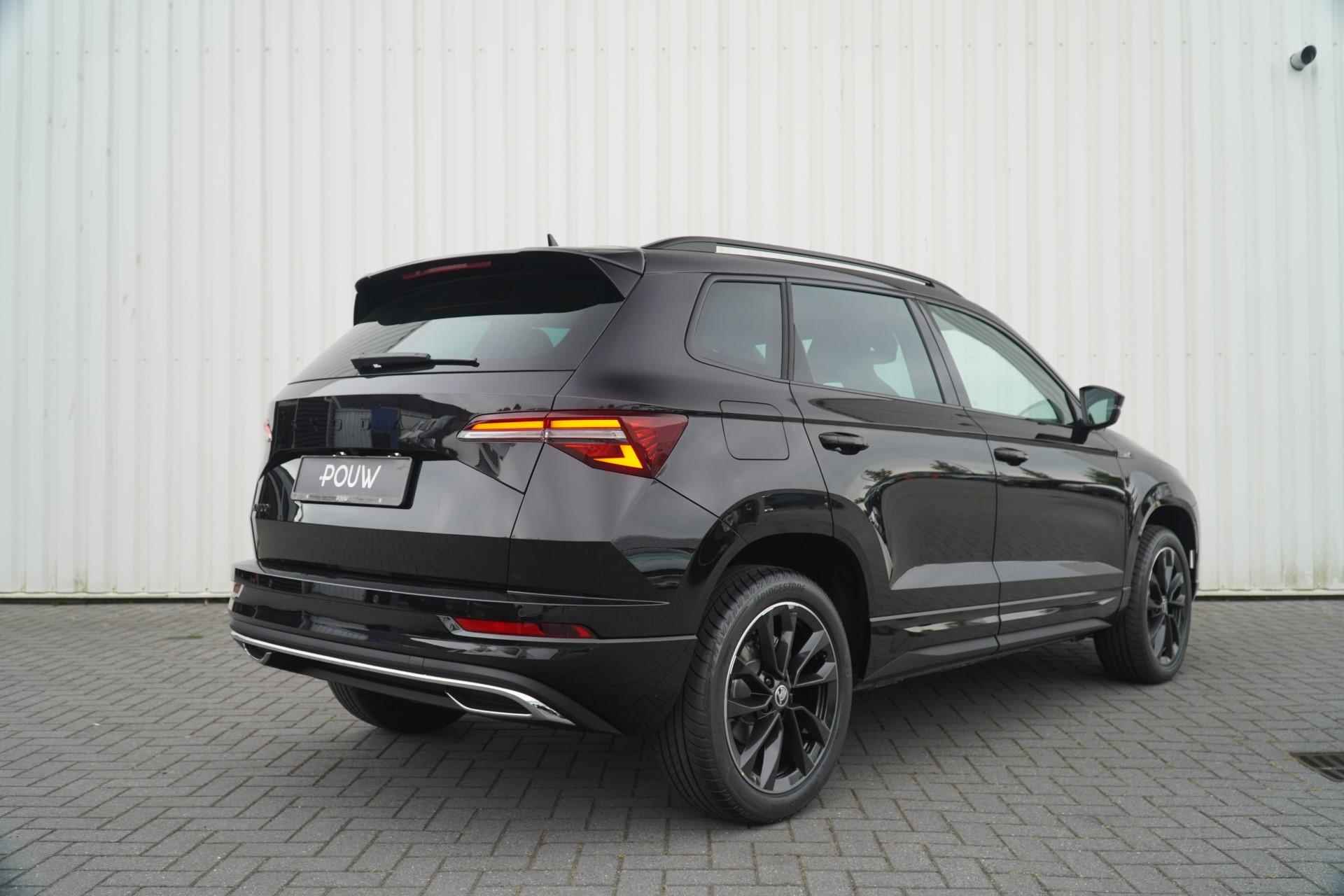 Skoda Karoq 1.5 TSI 150pk DSG ACT Sportline Business | Stoelverwarming | Achteruitrijcamera - 2/44