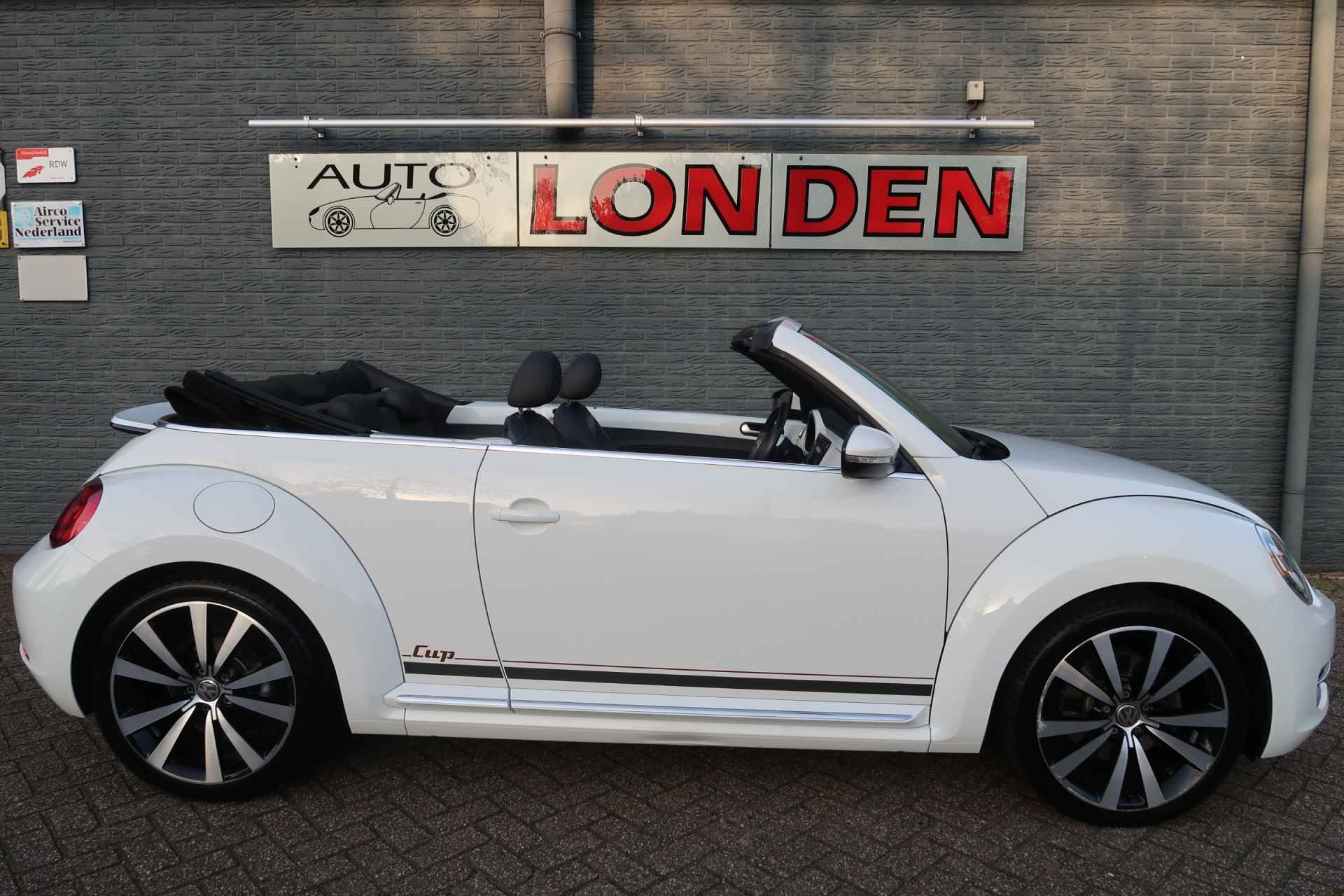 Volkswagen Beetle Cabriolet 1.4 TSI Sport Zeer mooie en exclusive beetle vol options - 7/36