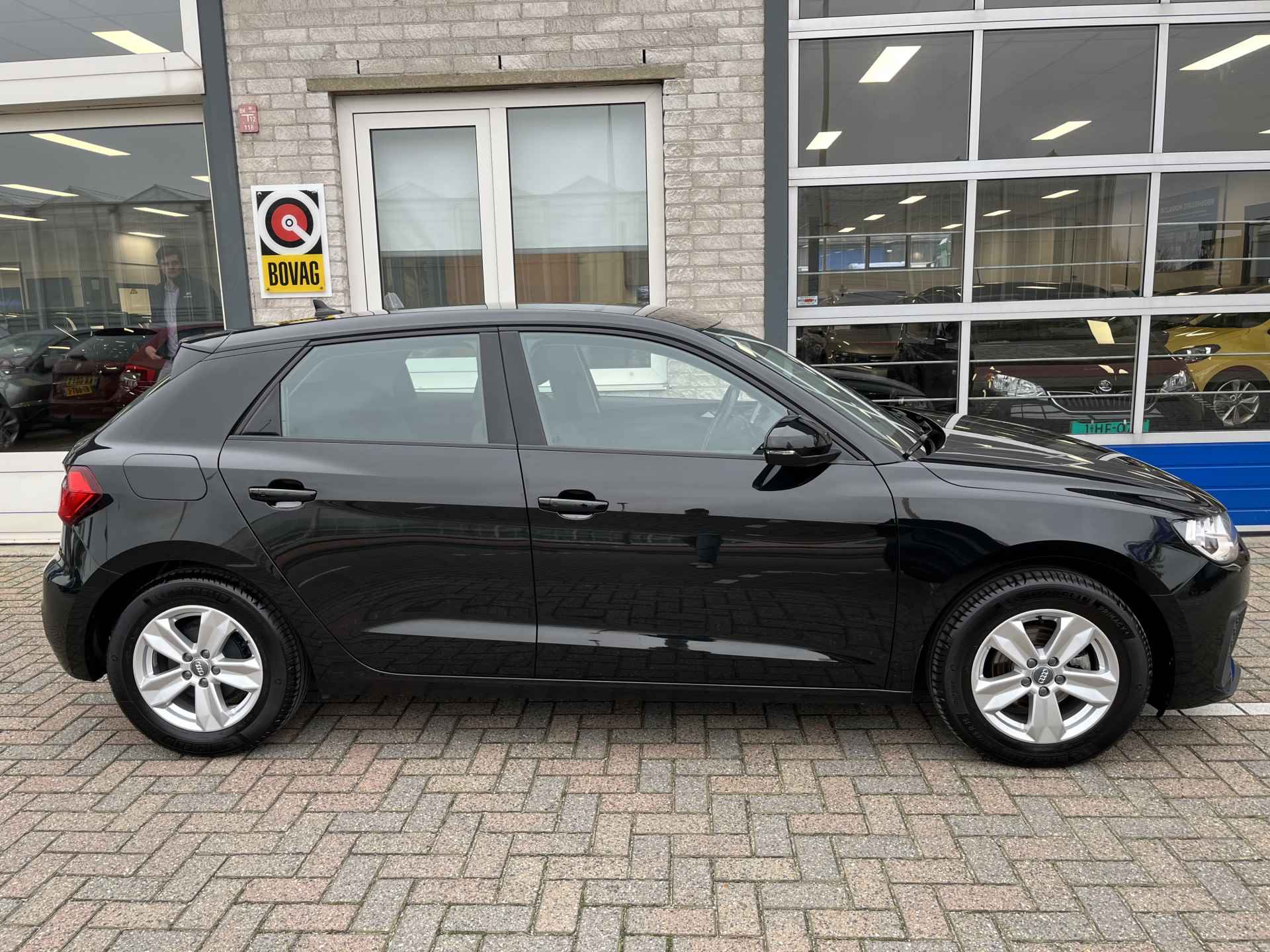 Audi A1 Sportback 25 TFSI Pro Line / AUTOMAAT/ CRUISE/ APPLE CARPLAY/ ANDROID AUTO/ AIRCO/ PARK. SENSOREN/ VIRTUAL COCKPIT/ 15"LMV - 33/36