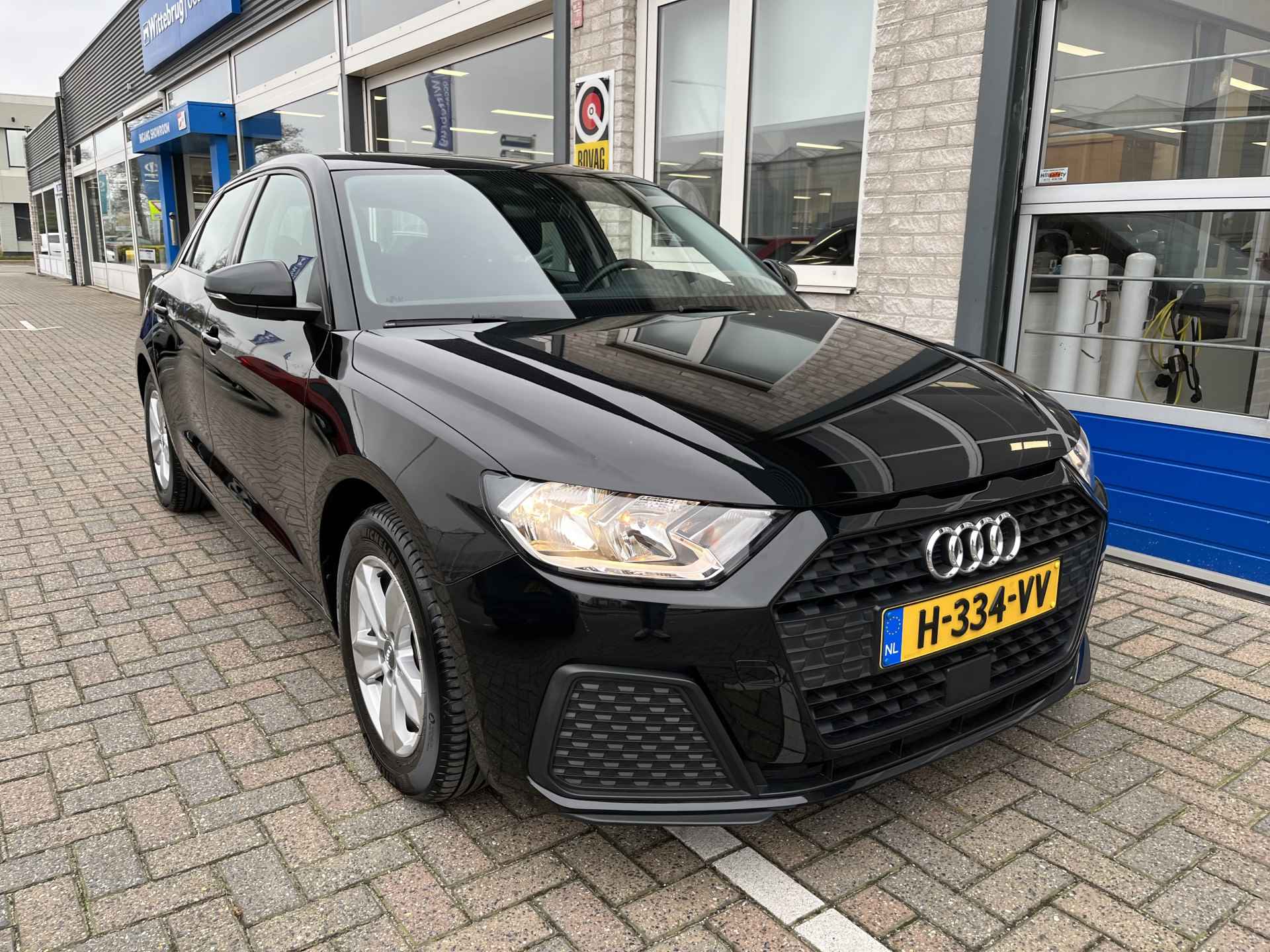 Audi A1 Sportback 25 TFSI Pro Line / AUTOMAAT/ CRUISE/ APPLE CARPLAY/ ANDROID AUTO/ AIRCO/ PARK. SENSOREN/ VIRTUAL COCKPIT/ 15"LMV - 34/36