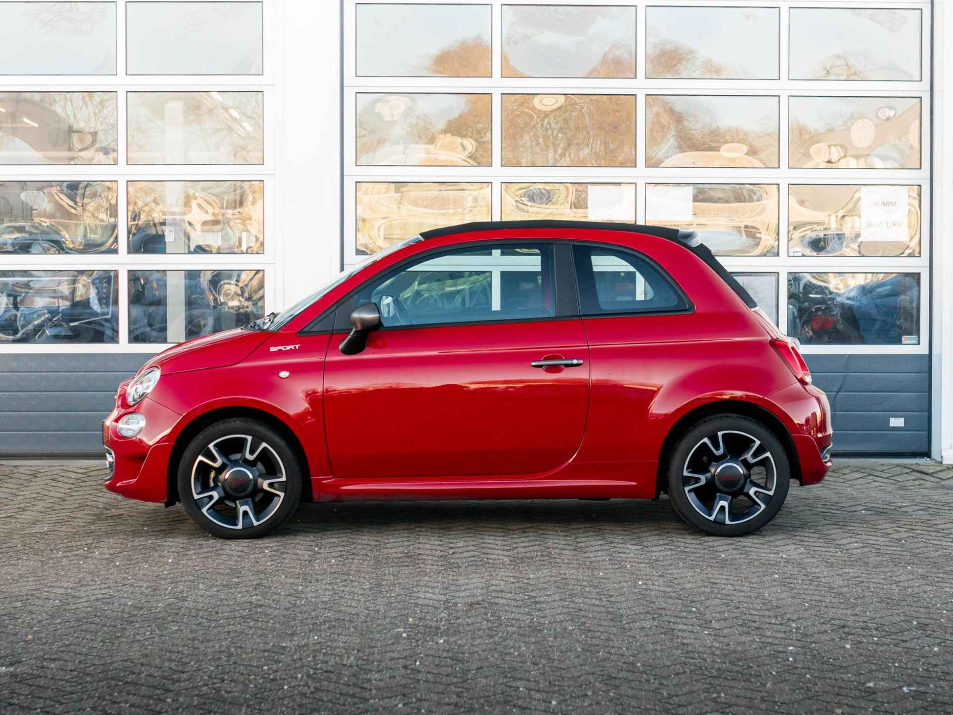 Fiat 500 C Hybrid Sport | Clima | Cruise | PDC | Beats HiFi | Apple Carplay - 8/26