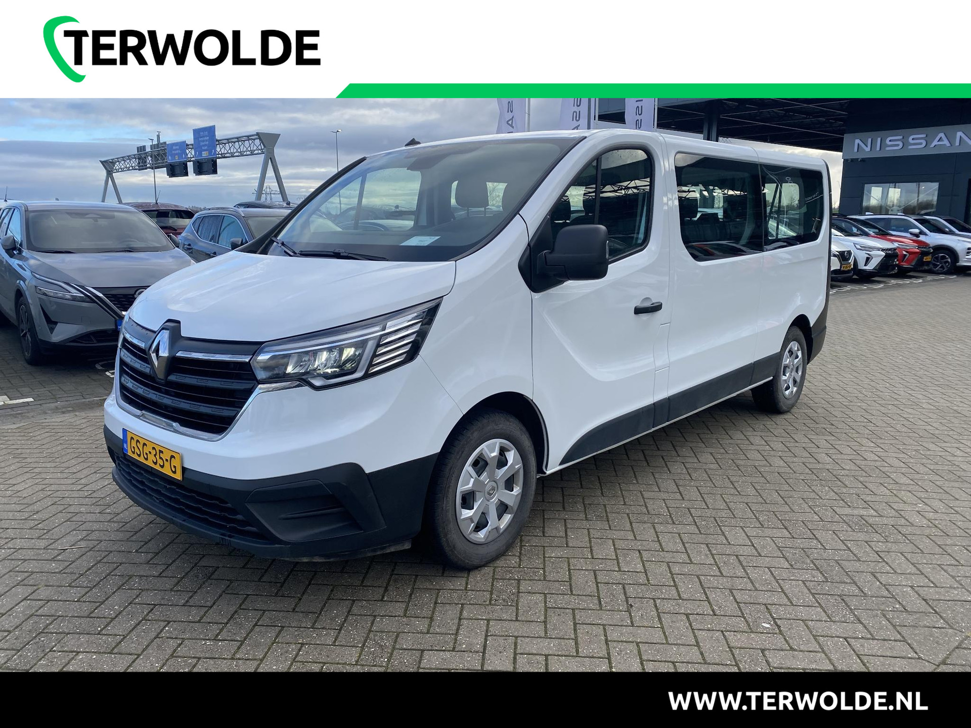 Renault Trafic Combi Life L1 Blue dCi 110 S&S  | 9 Persoons |