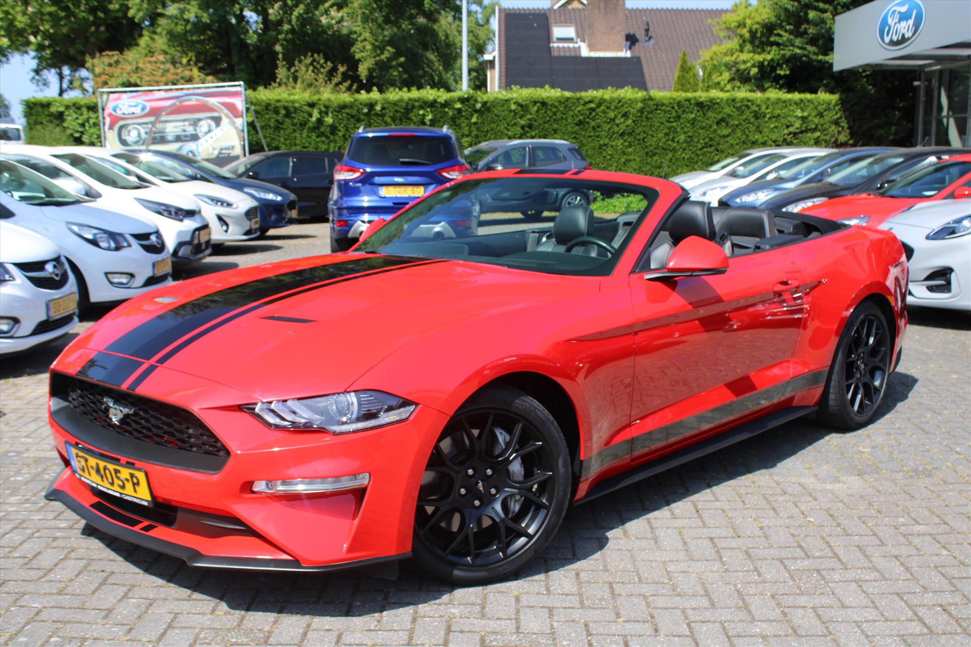 Ford Mustang Convertible 2.3 EcoBoost M6 290pk/213kw bij viaBOVAG.nl