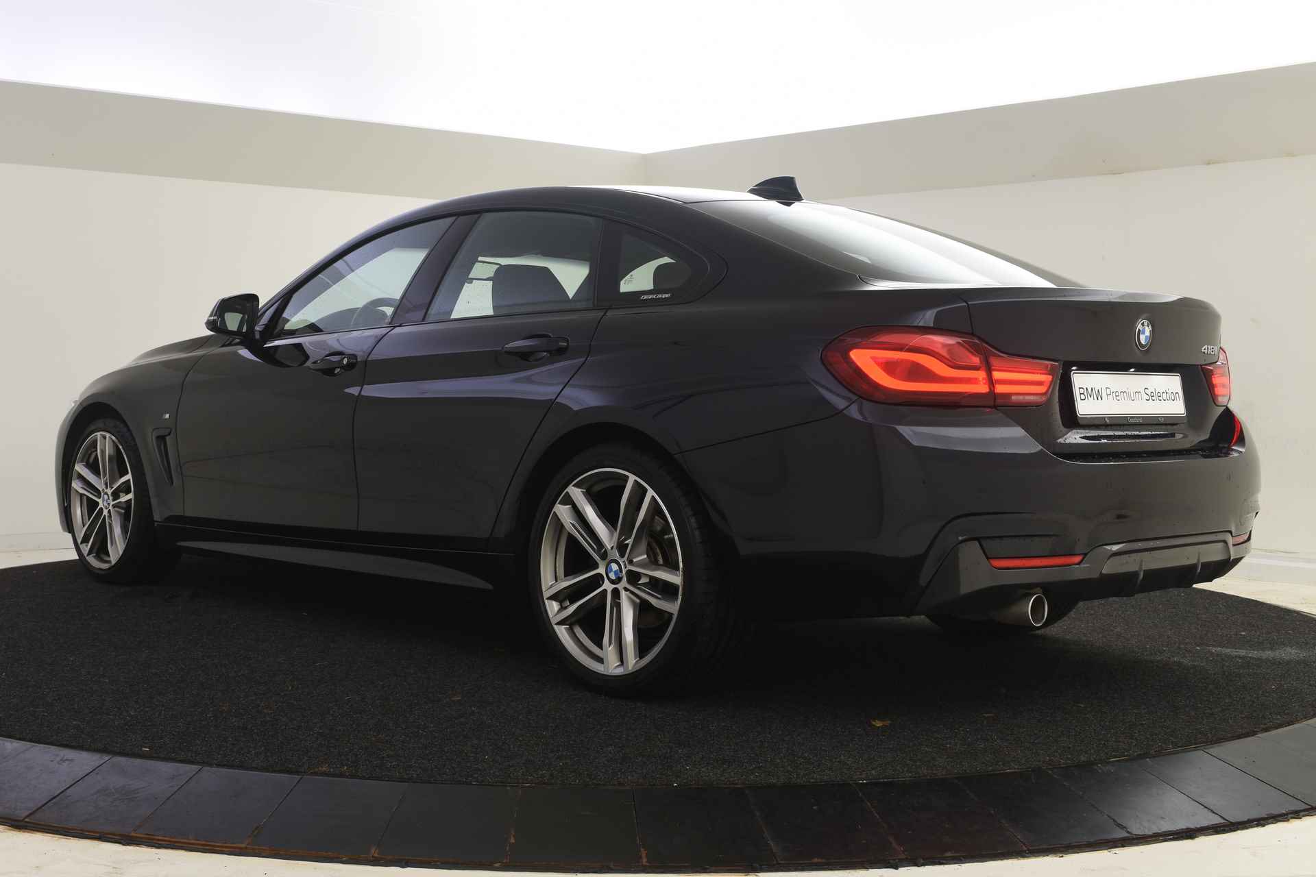 BMW 4 Serie Gran Coupé 418i Executive M Sport Automaat / Sportstoelen / Navigatie Professional / Cruise Control / M Sportonderstel - 13/46