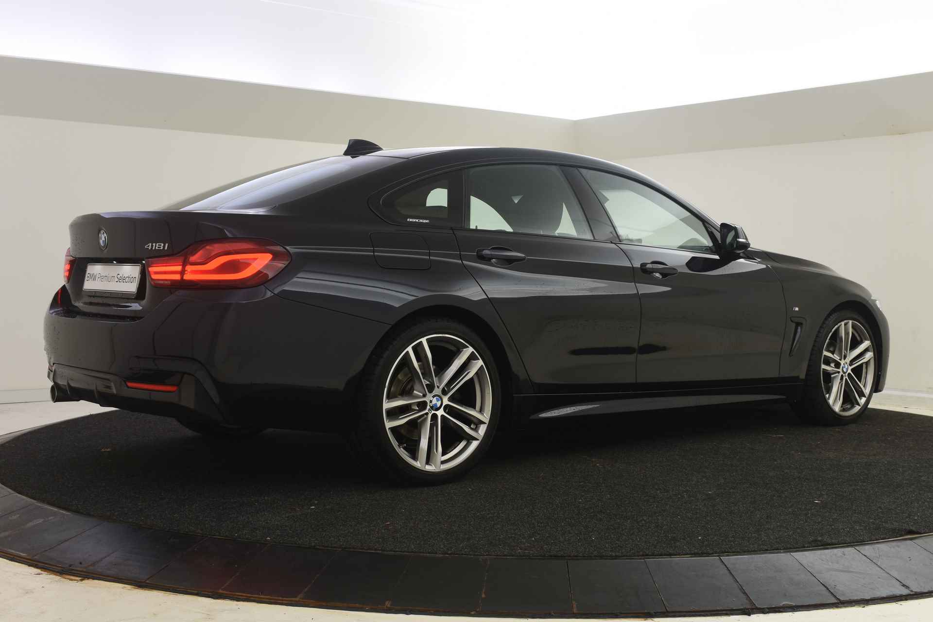 BMW 4 Serie Gran Coupé 418i Executive M Sport Automaat / Sportstoelen / Navigatie Professional / Cruise Control / M Sportonderstel - 14/46