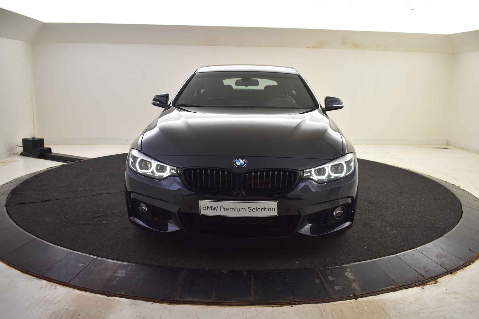 BMW 4 Serie Gran Coupé 418i Executive M Sport Automaat / Sportstoelen / Navigatie Professional / Cruise Control / M Sportonderstel - 44/46