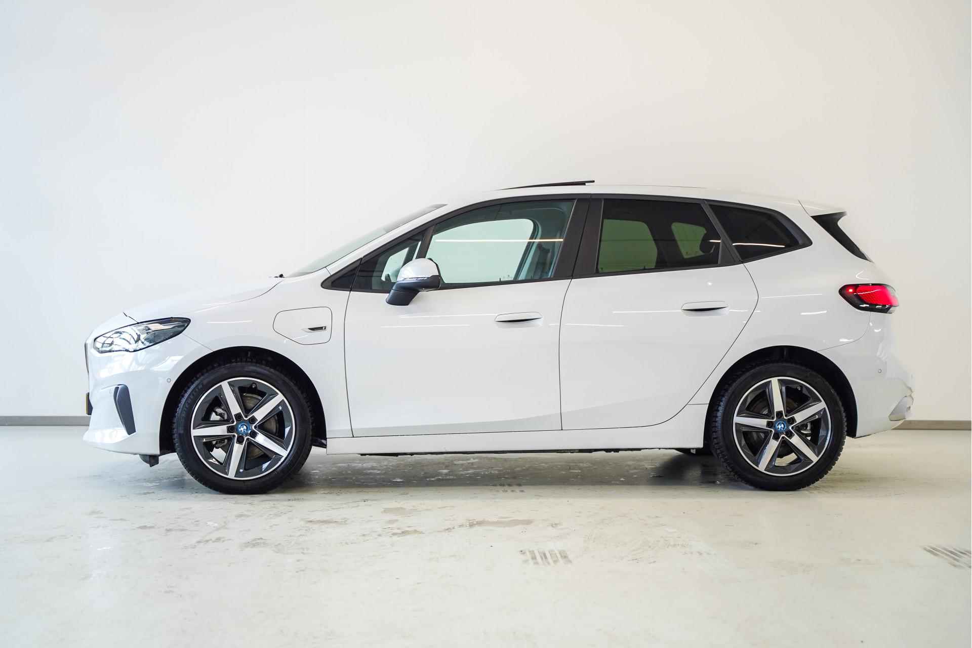 BMW 2 Serie Active Tourer 225e xDrive  Aut. - 4/24