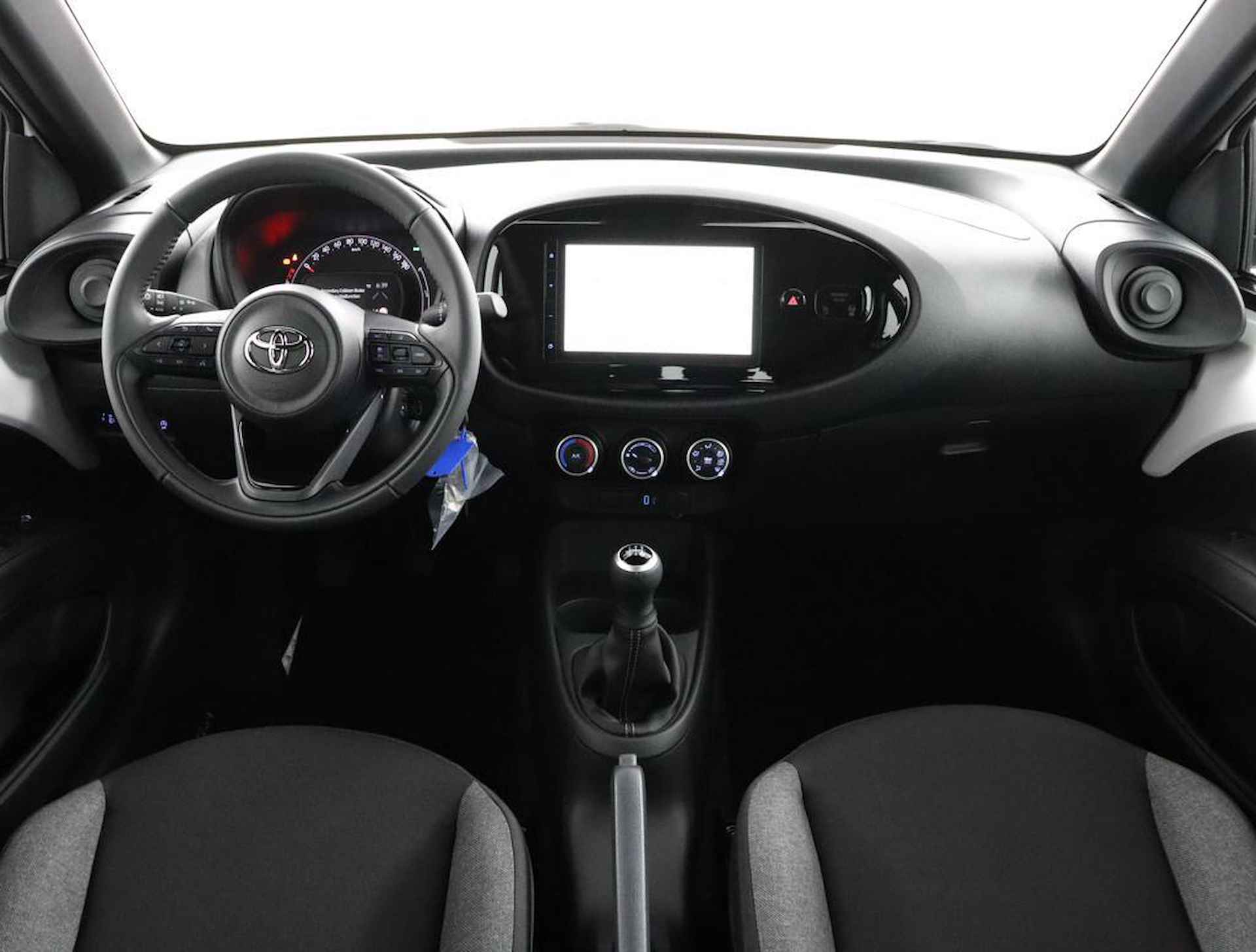 Toyota Aygo X 1.0 VVT-i MT play | 10 jaar fabrieksgarantie! | Apple Carplay & Android Auto | - 4/47