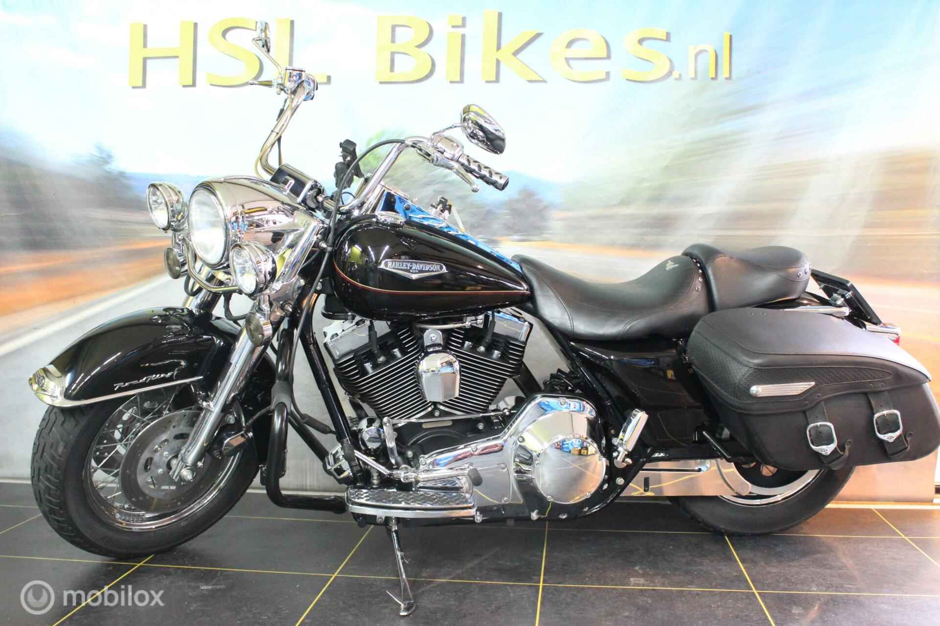 Harley Davidson 88 FLHRCI Road King Classic - 2/10