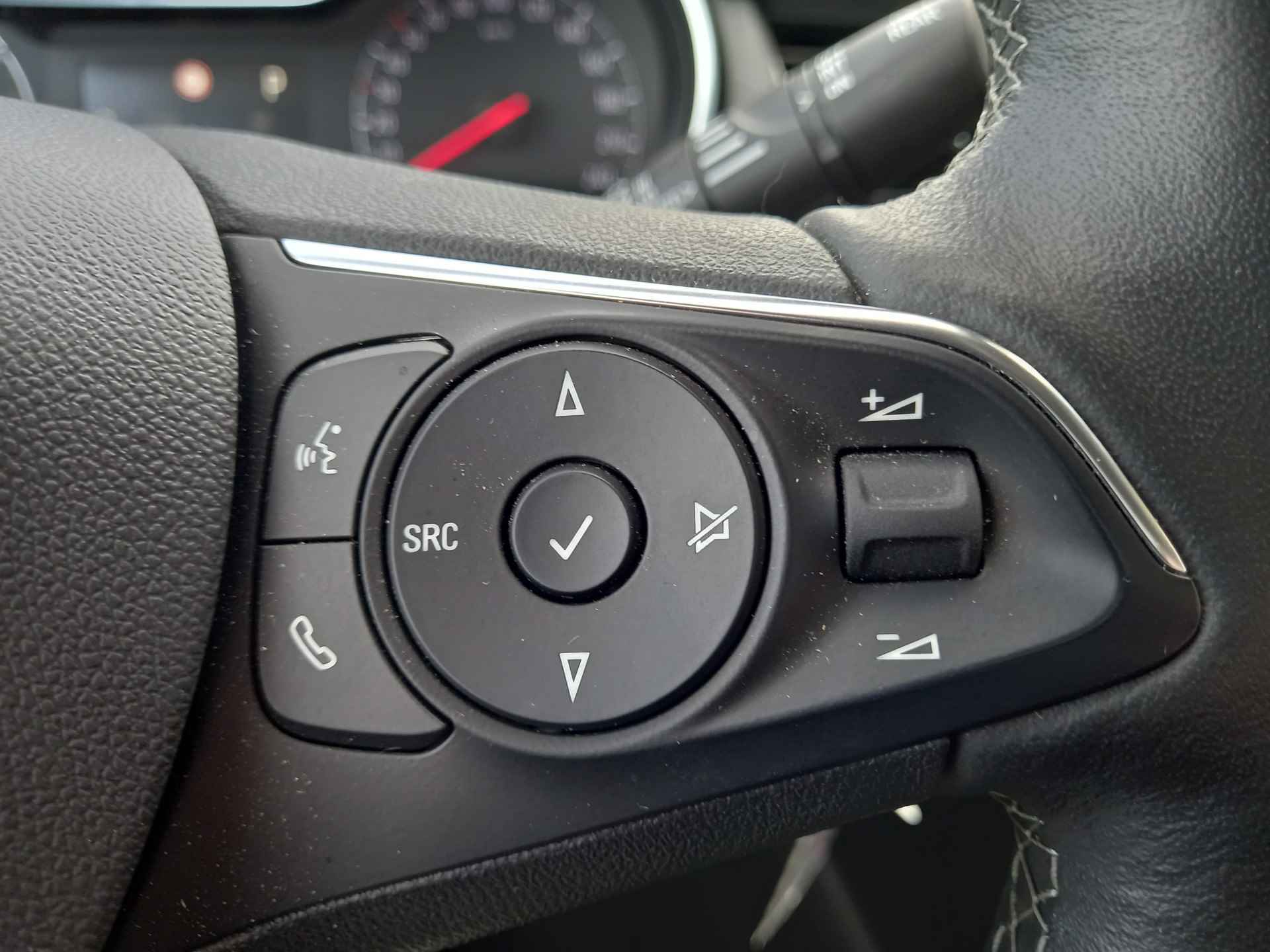 Opel Crossland 1.2 Turbo Elegance Climate Control, Navigatie, A uitrijcamera, Head Up display, Stoel en stuurverwarming PRIJS RIJKLAAR - 19/25