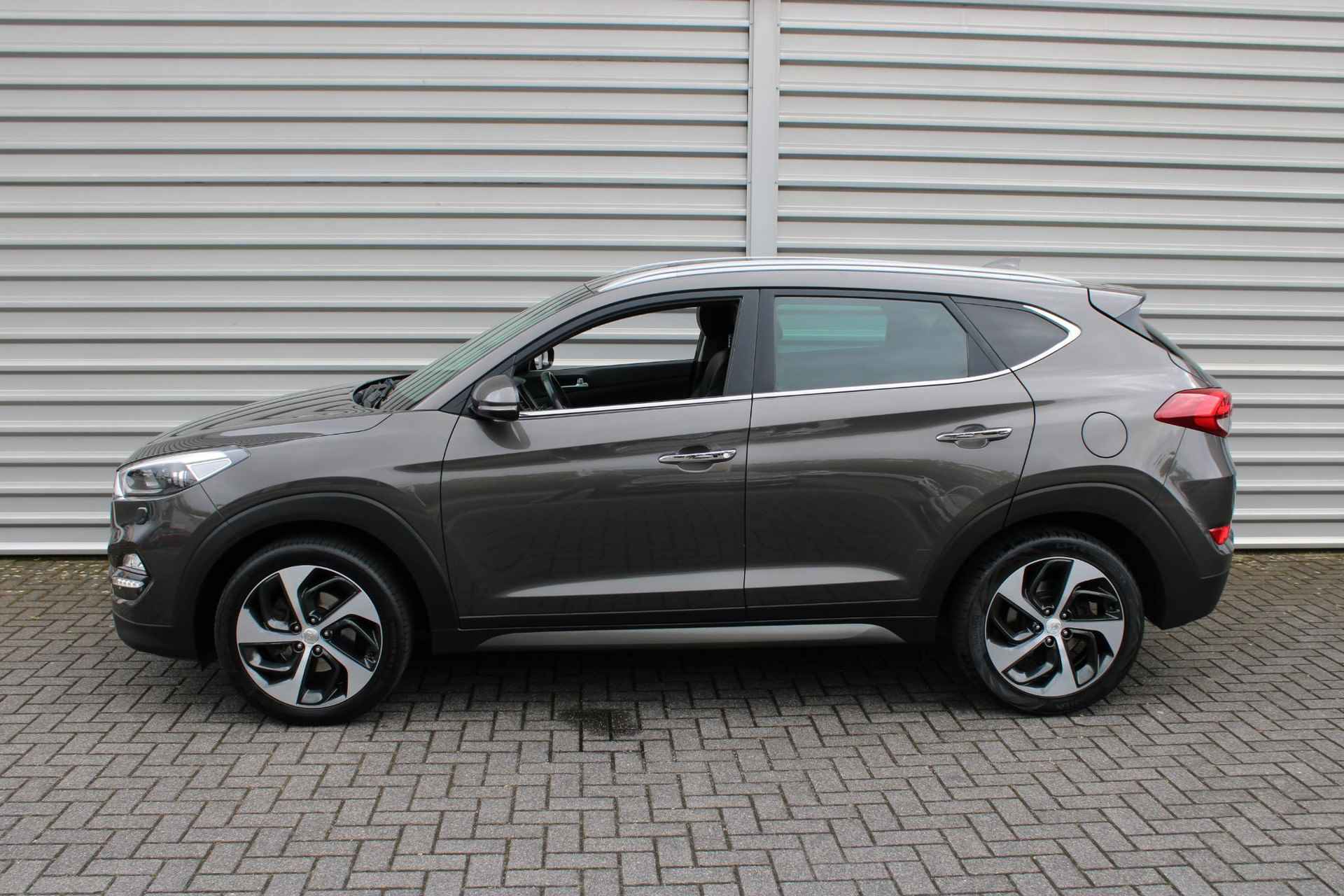 Hyundai Tucson 1.6 T-GDi Premium van Staalduinen SUPER DEALS - 7/69