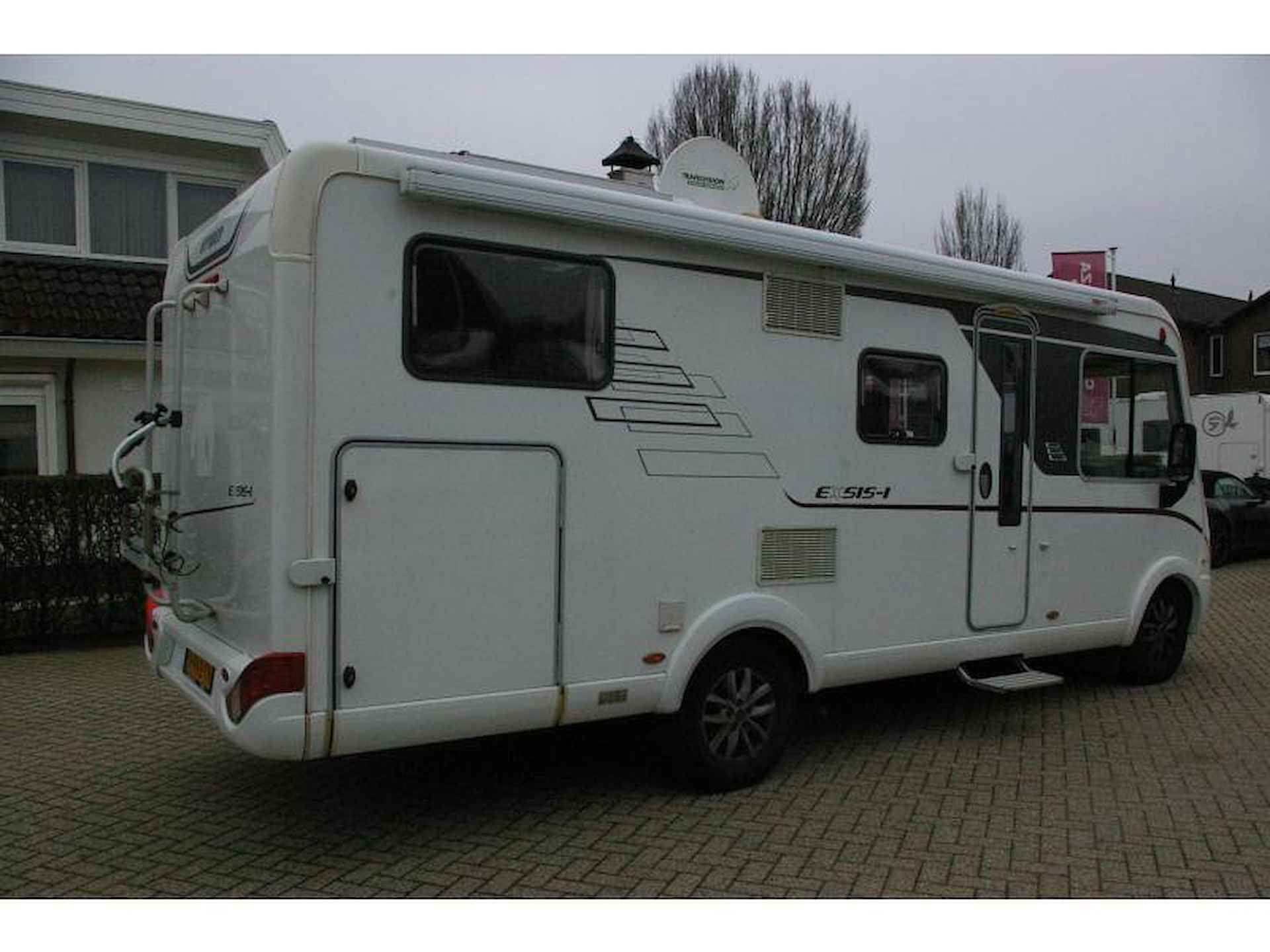 Hymer Exsis-I 644 Semi automaat, Dwarsbed - 3/14