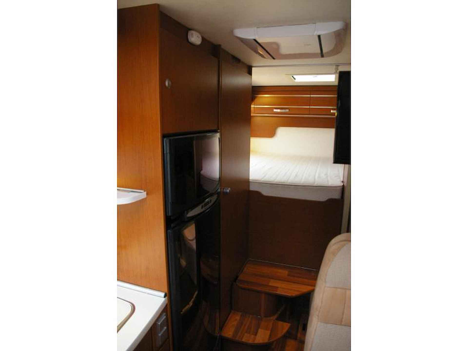 Hymer Exsis-I 644 Semi automaat, Dwarsbed - 10/14