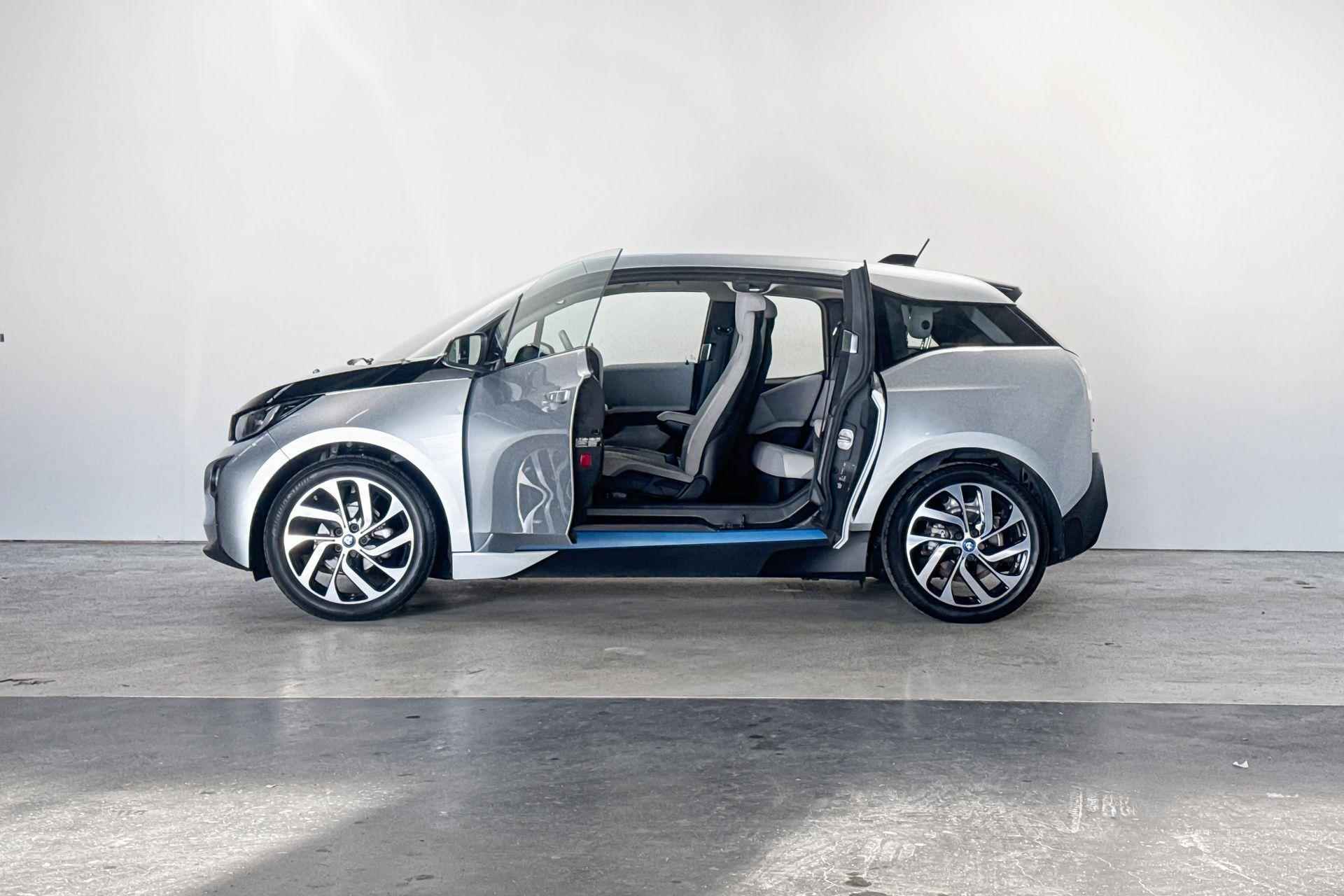 BMW i3 Comfort Advance - 3/22