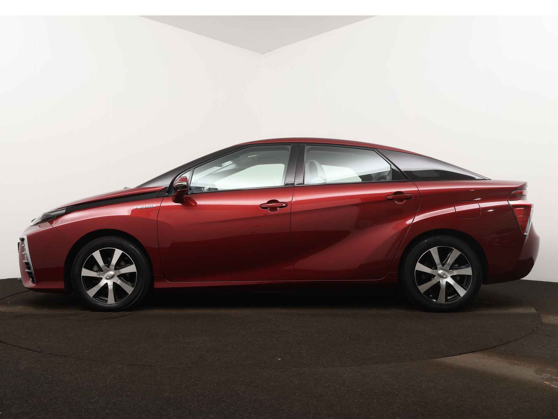 Toyota Mirai FCV Executive | Leder | Climate control | Bluetooth | - 4/40