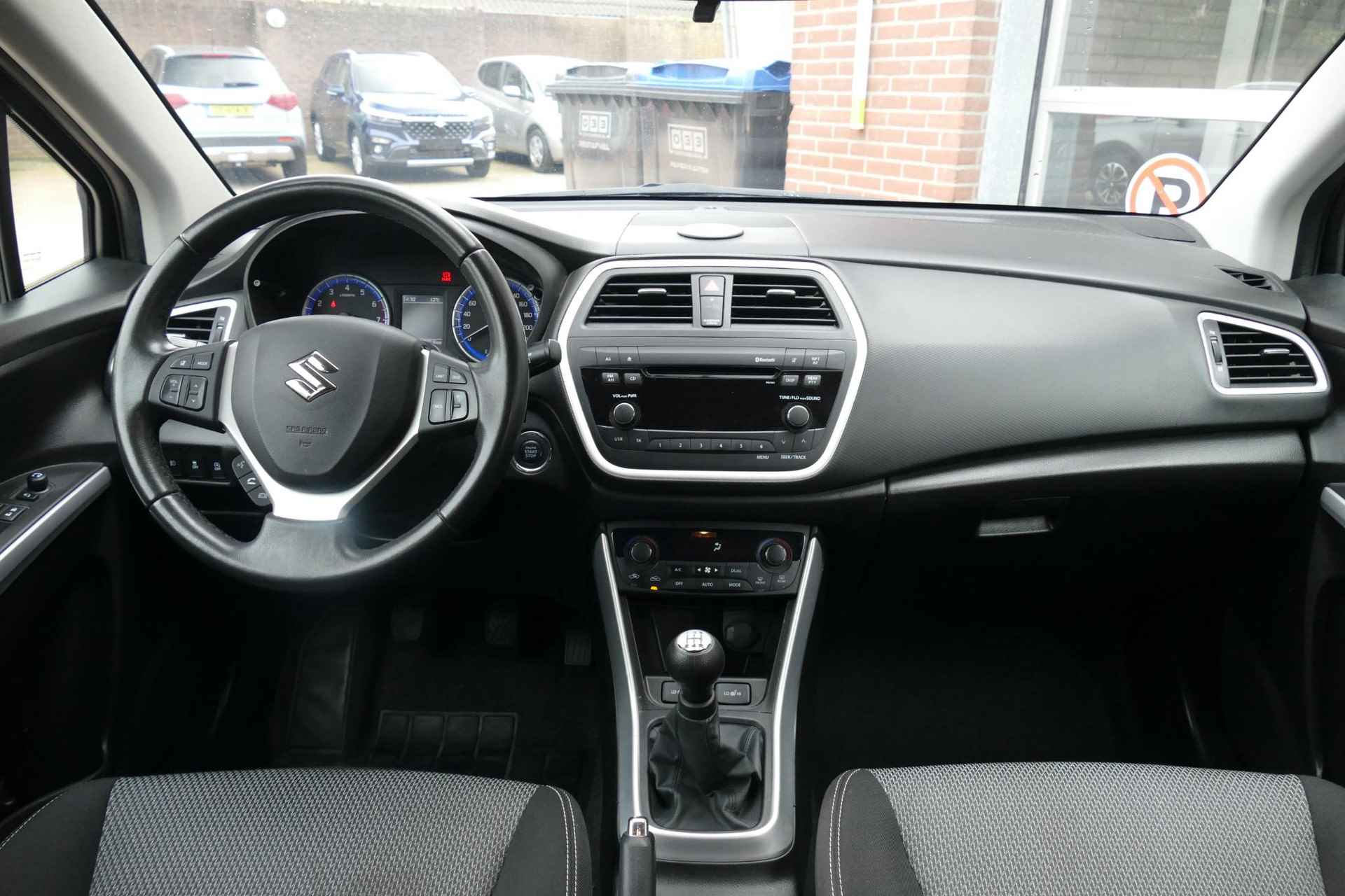 Suzuki SX4 S-Cross 1.6 Exclusive - 10/29