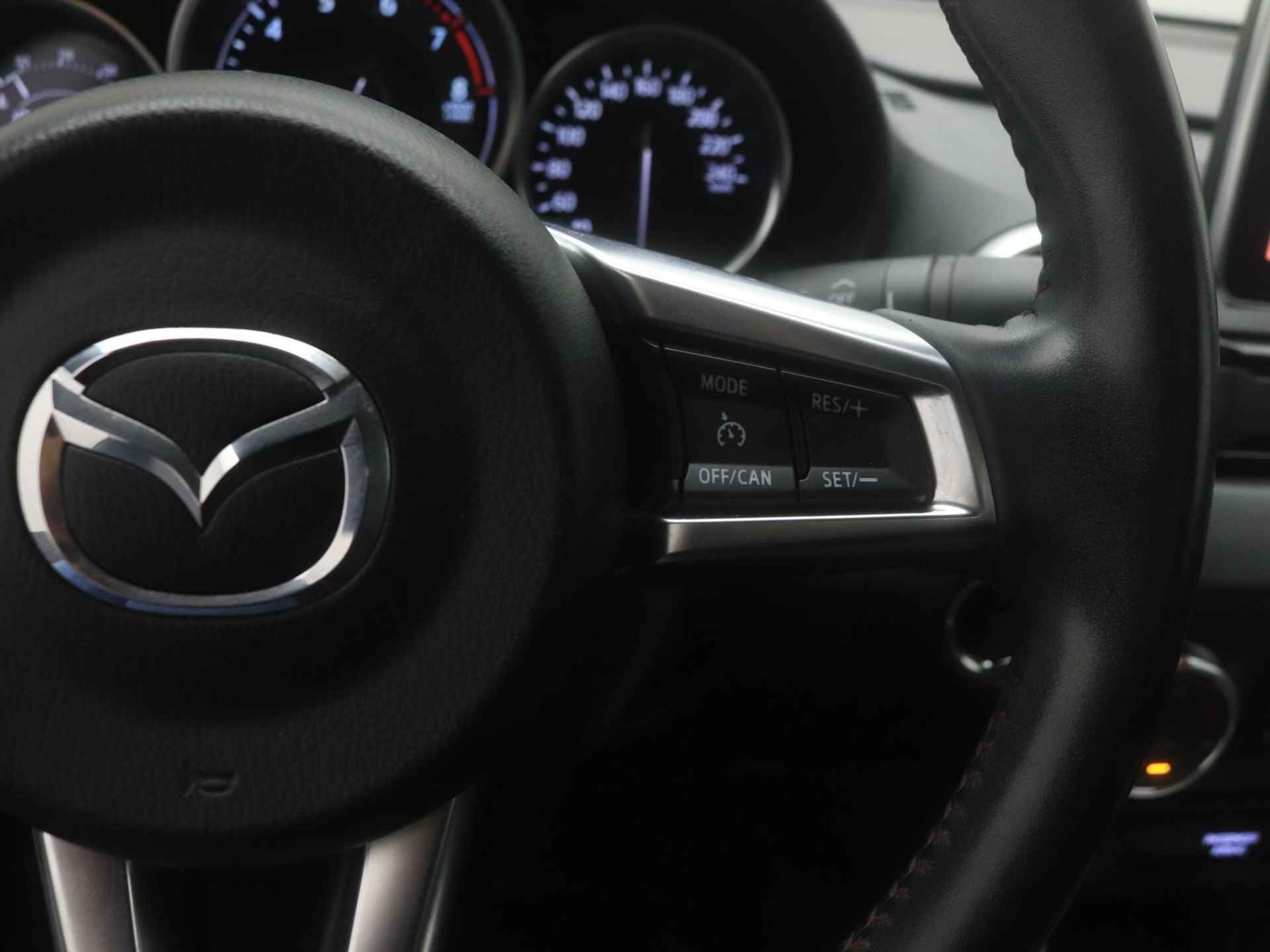Mazda MX-5 Roadster 2.0 SkyActiv-G GT-M met Apple CarPlay en all-weather banden : dealer onderhouden - 28/50