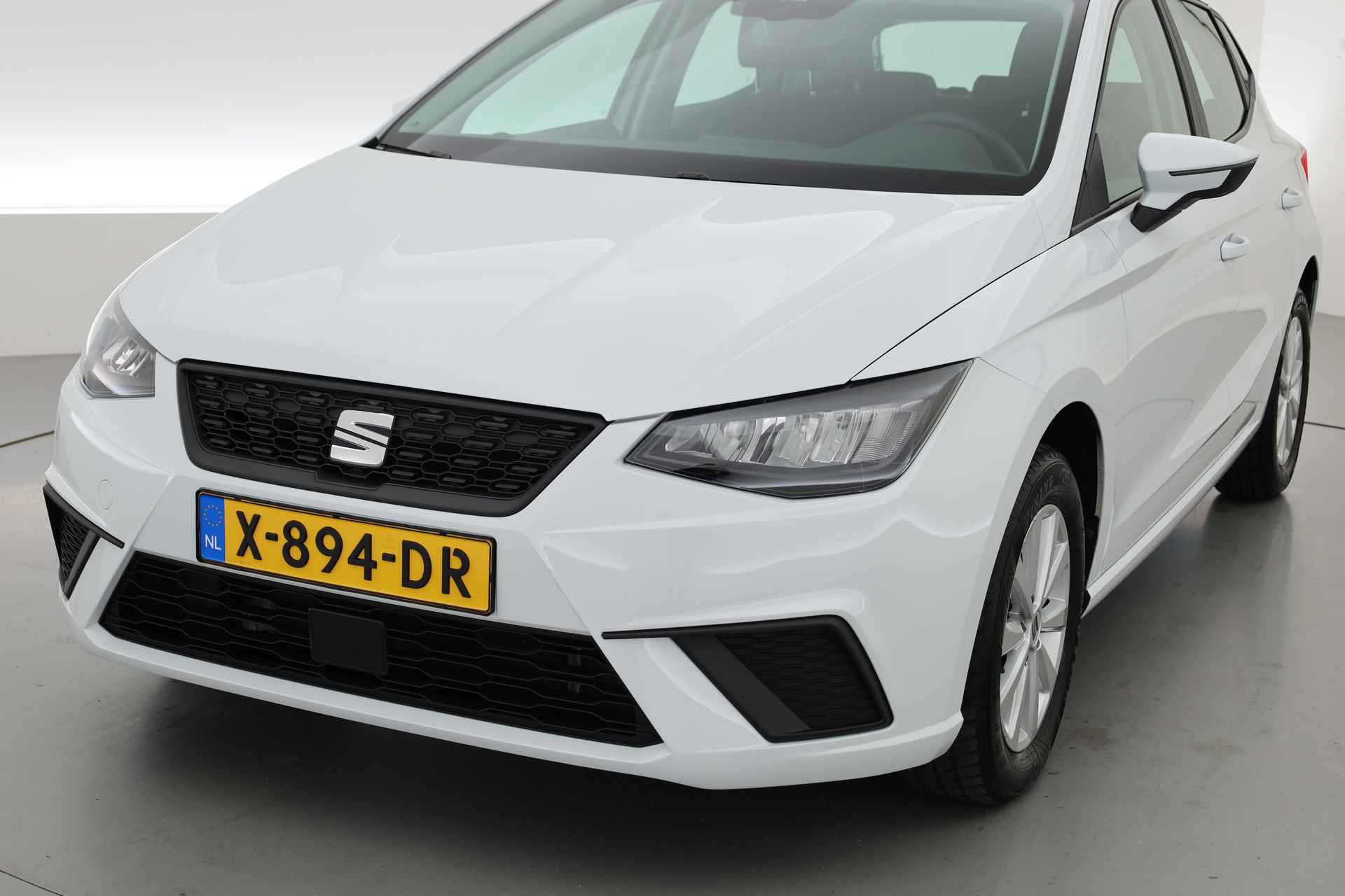 SEAT Ibiza 1.0 EcoTSI Style | Navi by App | Stoelverw. | LED | Digi. Dashboard | Clima - 19/25