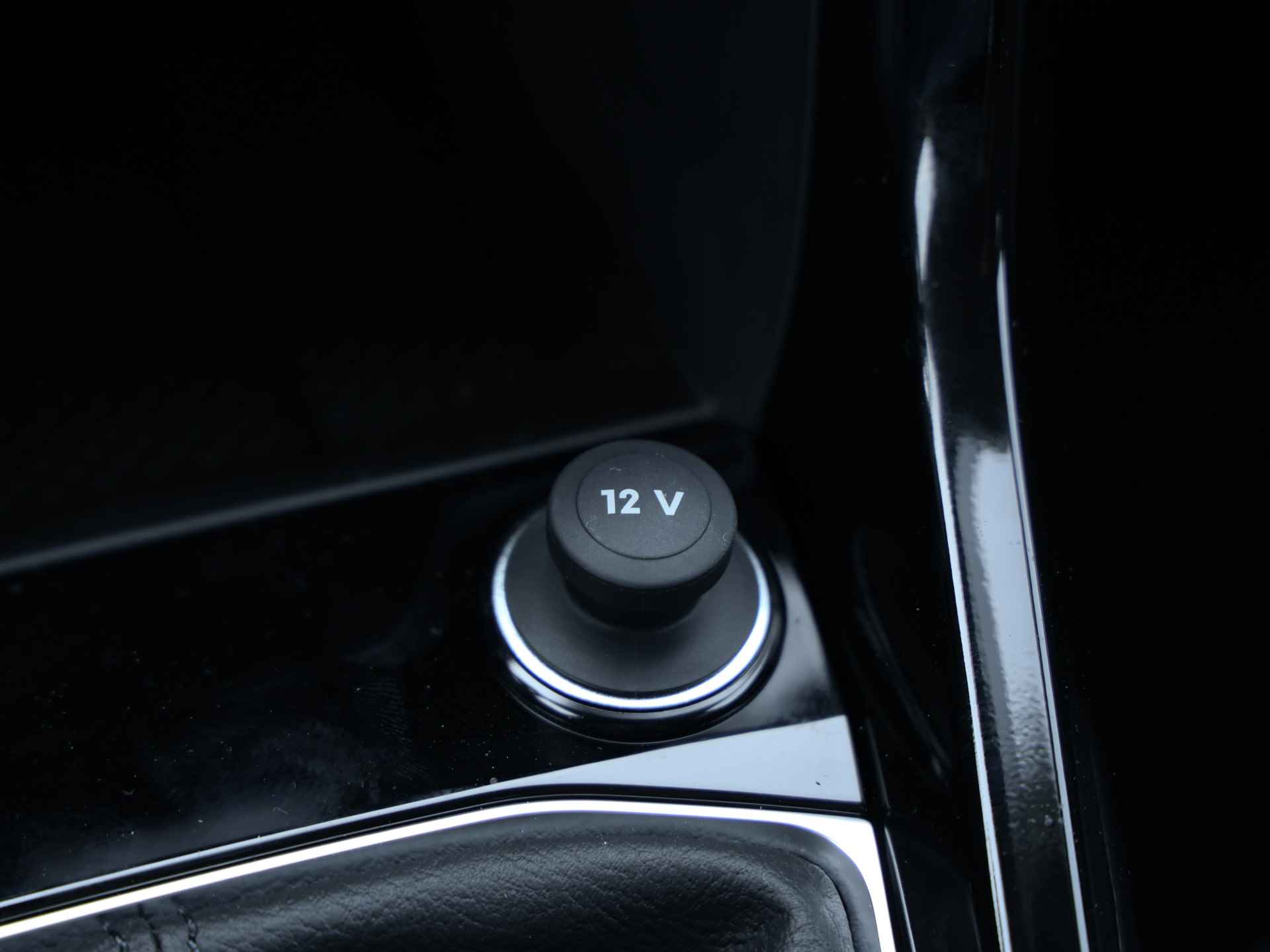 Volkswagen T-Cross 1.0 TSI Life Edition | Navigatie | Camera | Keyless | Stoelverwarming | - 39/41