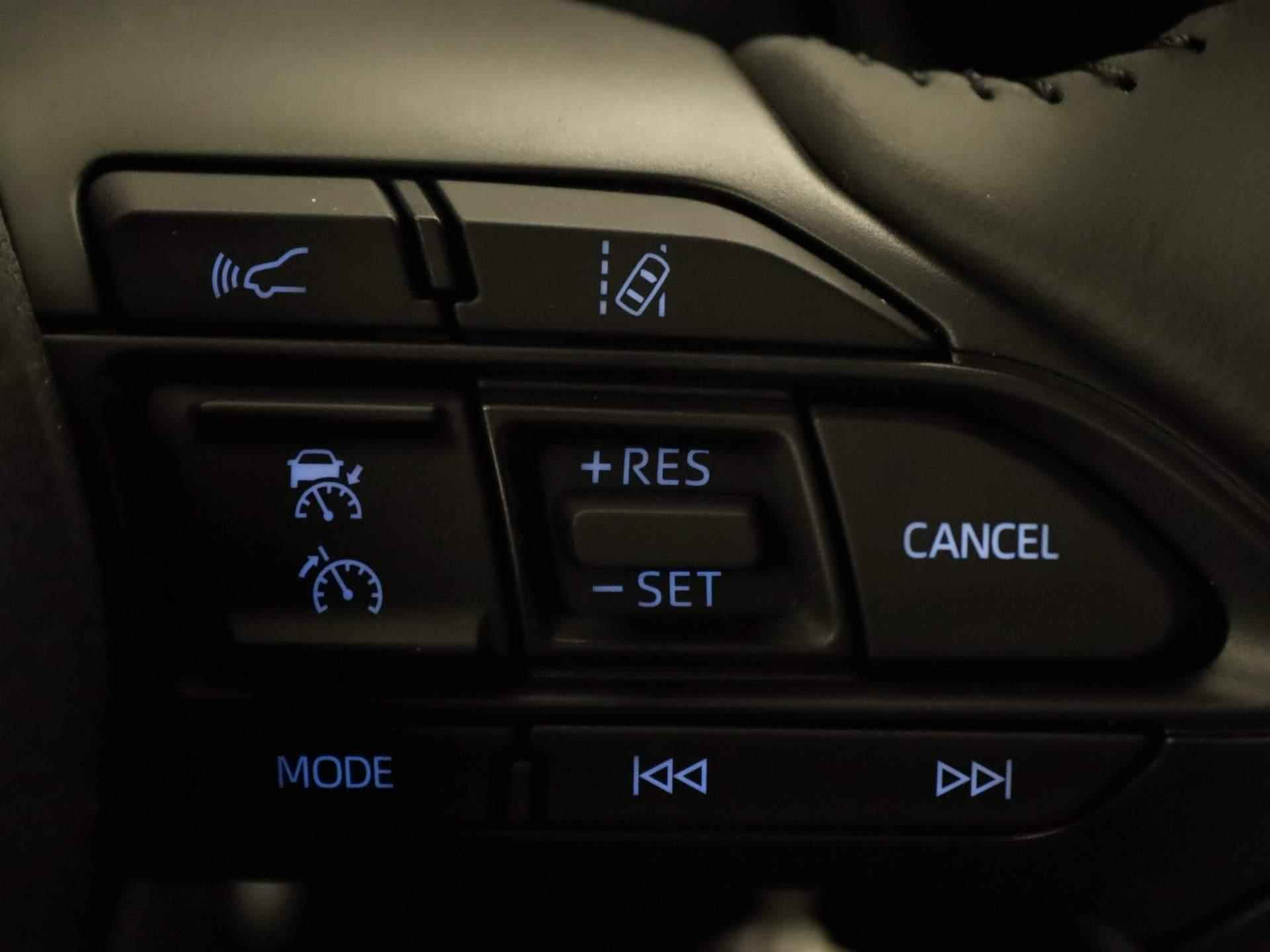 Toyota Aygo X 1.0 VVT-i MT play DEMONSTRATIE MODEL - APPLE CARPLAY/ANDROID AUTO - AIRCO - ACHTERUITRIJCAMERA - ADAPTIVE CRUISE CONTROL - 19/29