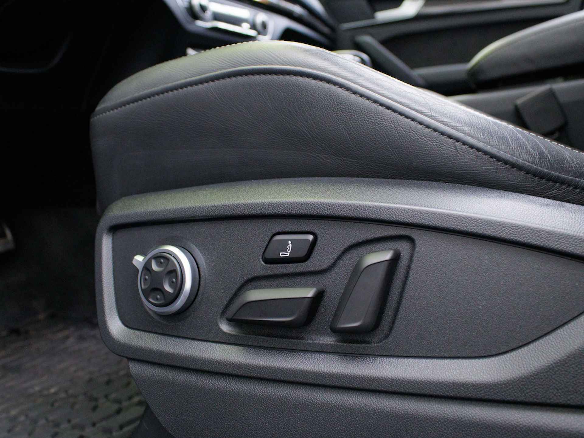 Audi Q5 SQ5 3.0 TFSI V6 Quattro ProLine+ | Panoramadak | Tour Pack - 16/50