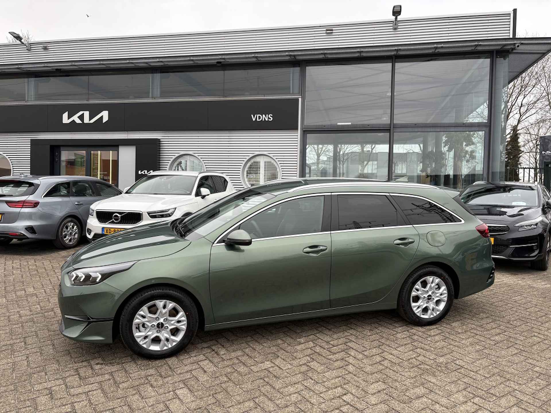 Kia Ceed Sportswagon 1.5 T-GDi DynamicPlusLine AUTOMAAT VRD model - 3/13