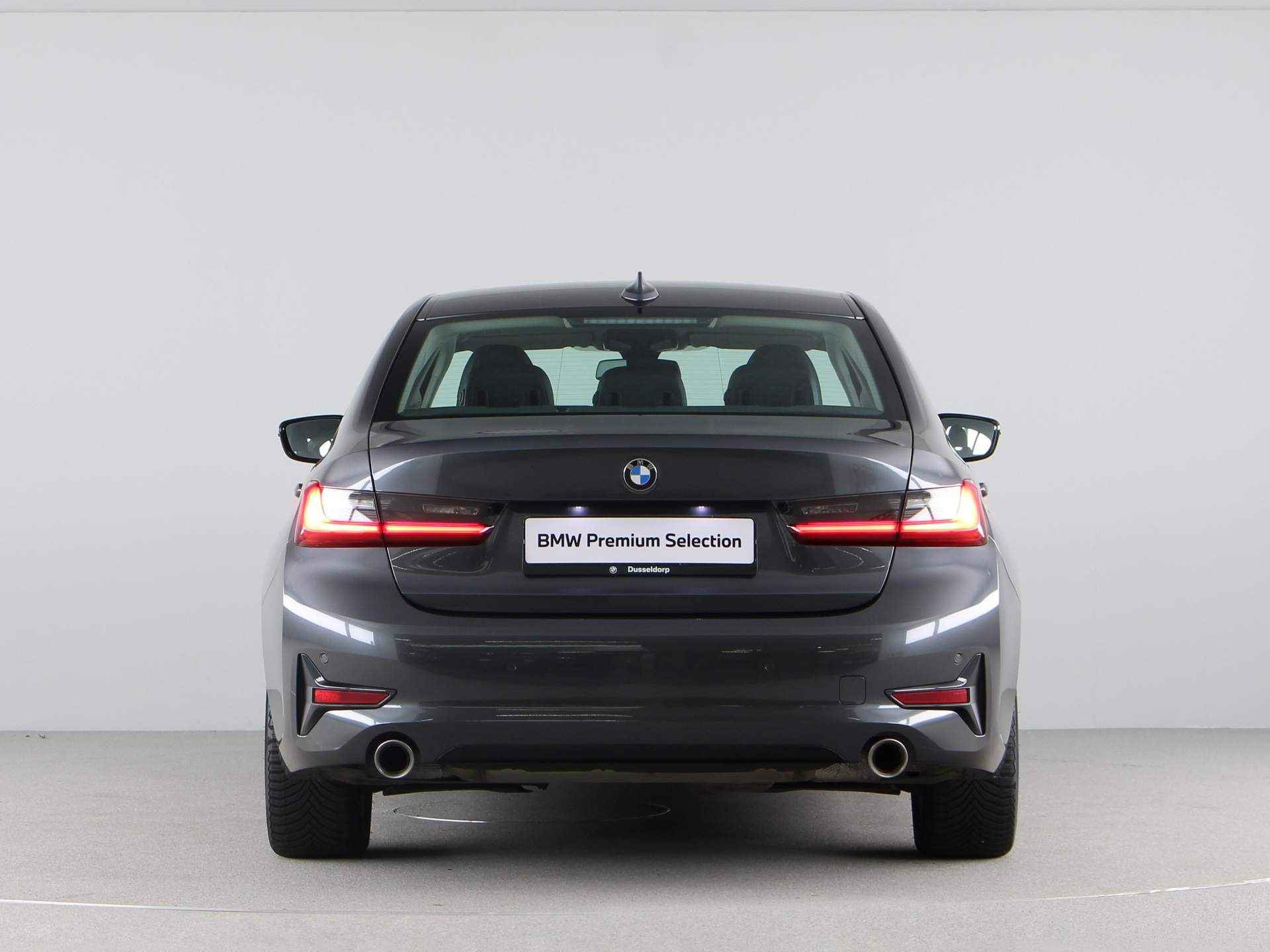 BMW 3 Serie 318i Executive - 11/22