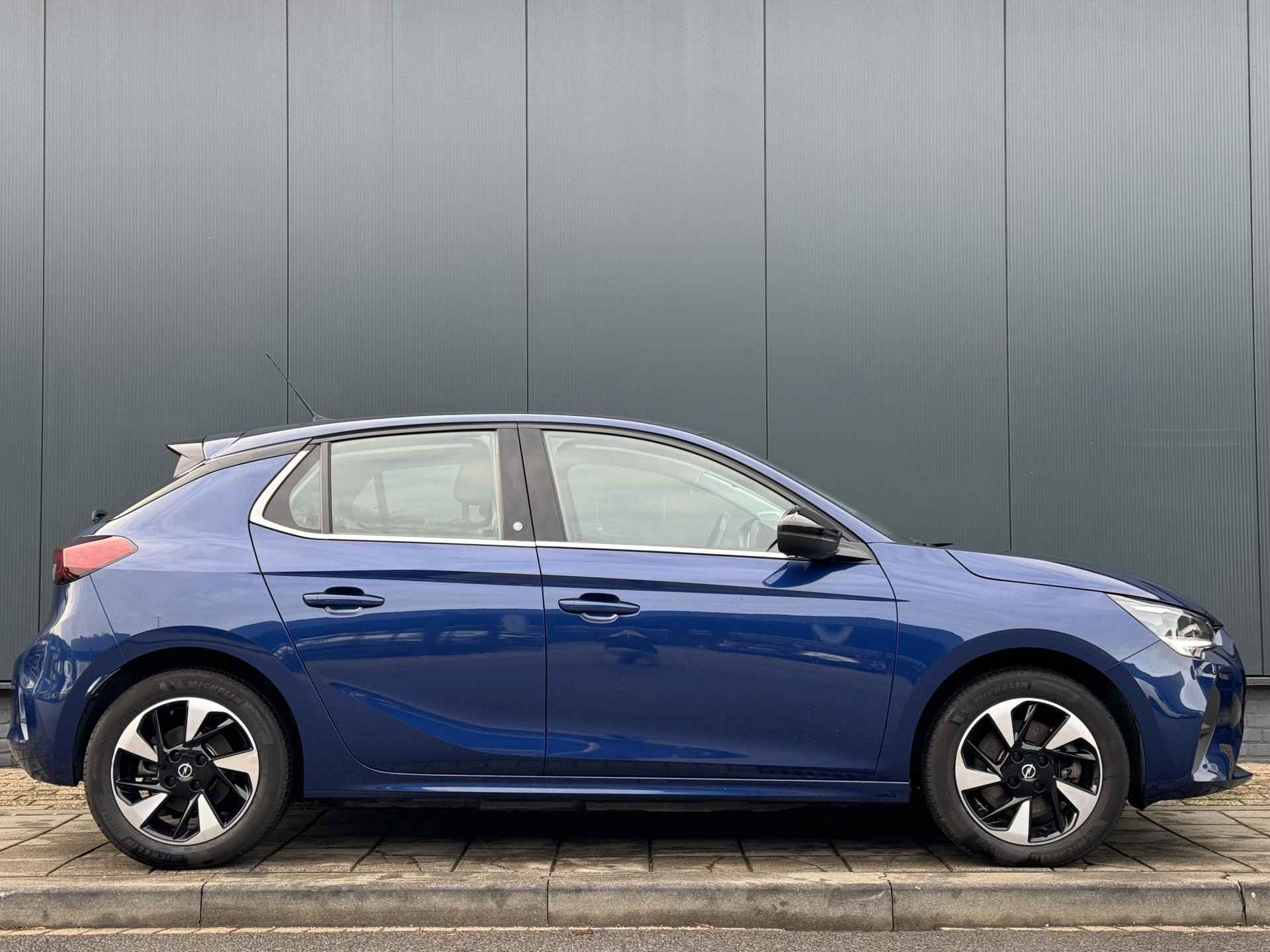 Opel Corsa-e Elegance EV 3-FASEN 50kWh 136pk |+€2000 SUBSIDIE|CAMERA+SENSOREN|APPLE CARPLAY & ANDROID AUTO|11 kW BOORDLADER| - 9/34