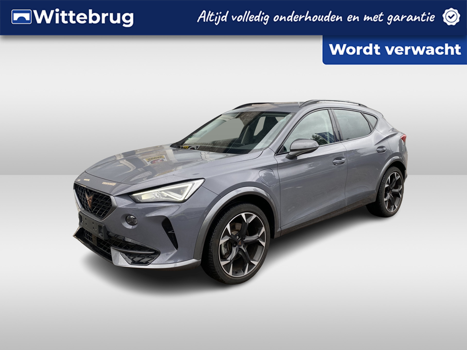 CUPRA Formentor 1.4 e-Hybrid Performance / AUTOMAAT/ TREKHAAK/ CAMERA/ PARK. SENSOREN/ LED/ DODE HOEK/ MEMORY SEATS/ KEYLESS/ STOEL EN STUUR VERWARM./ ADAPT. CRUISE/ APP CONNECT/ NAVI/ CLIMA/ DAB/