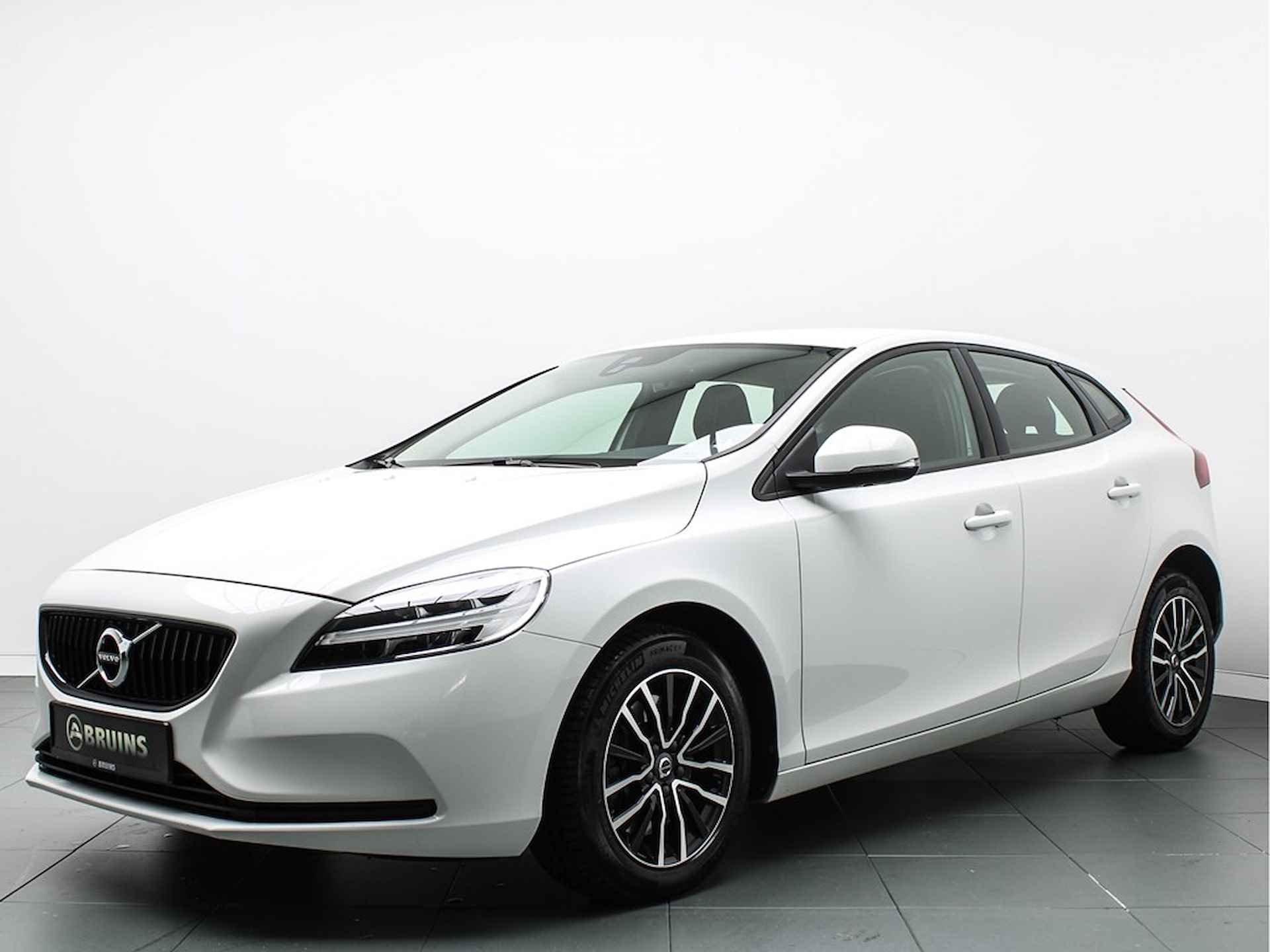 Volvo V40 1.5 T2 Edition+, Geartronic automaat, Stoelverwarming - 1/20
