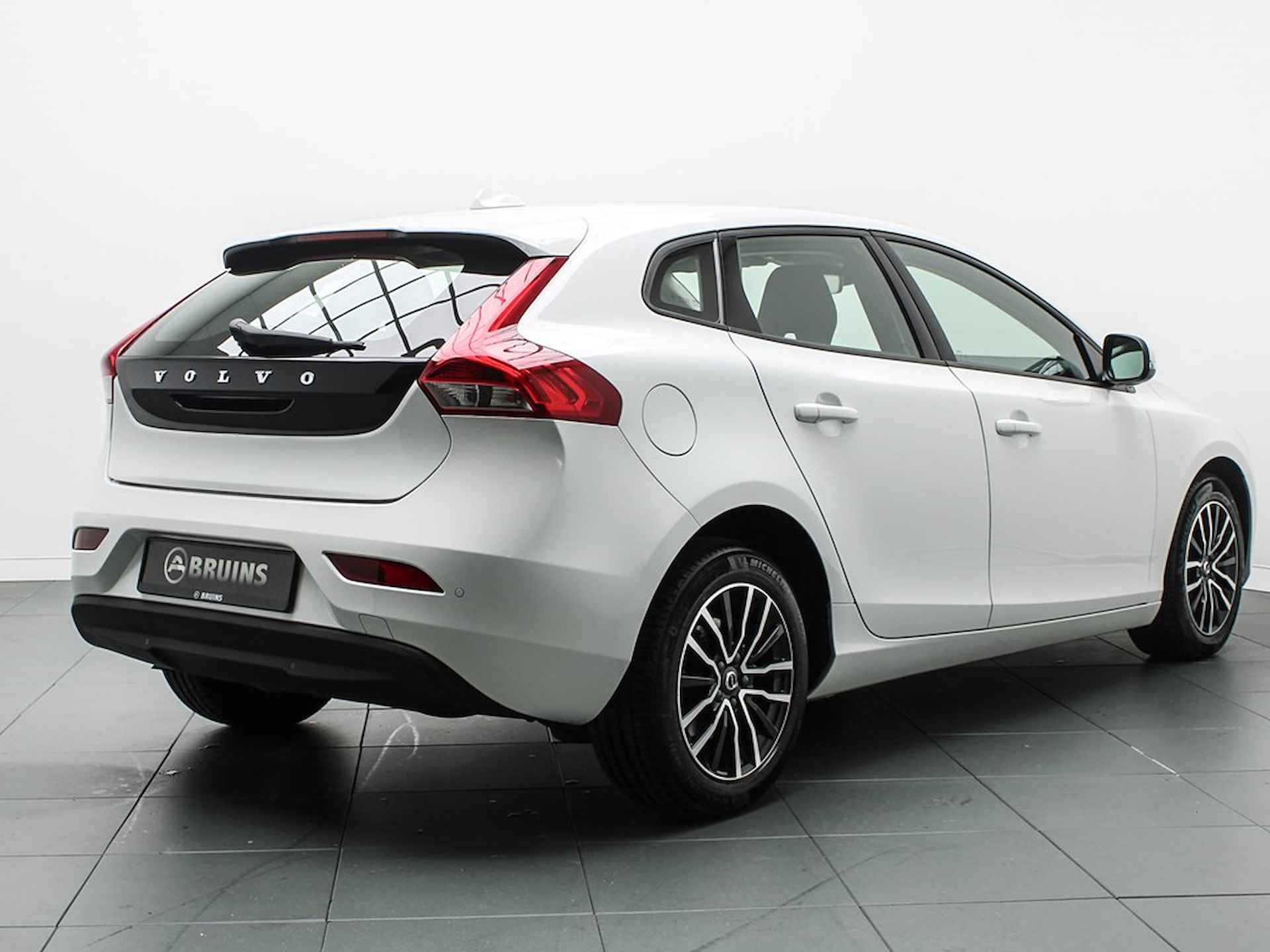 Volvo V40 1.5 T2 Edition+, Geartronic automaat, Stoelverwarming - 5/20