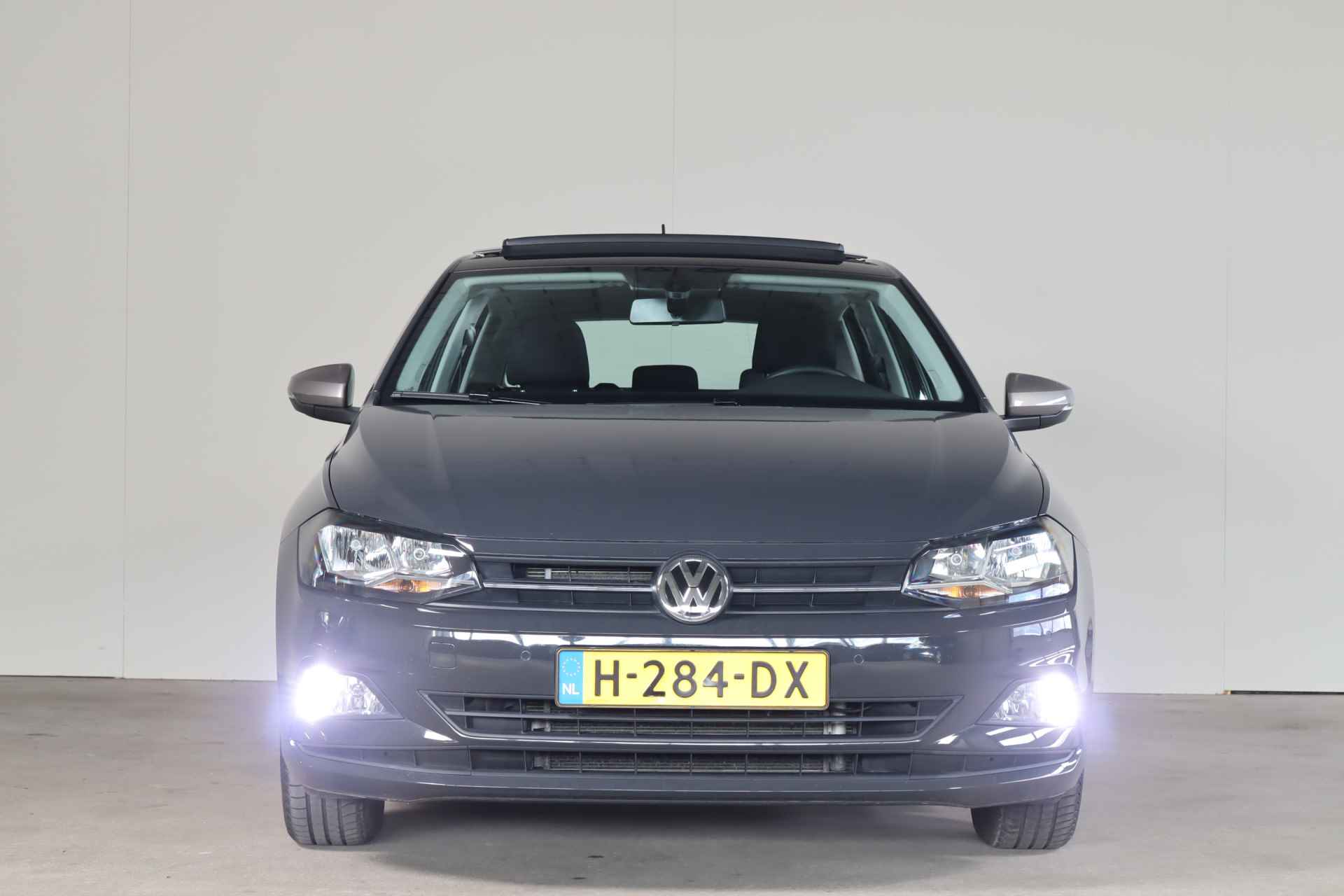 Volkswagen Polo 1.6 TDI Comfortline Business - NL Auto!! Climate I Apple I Pano - 44/46