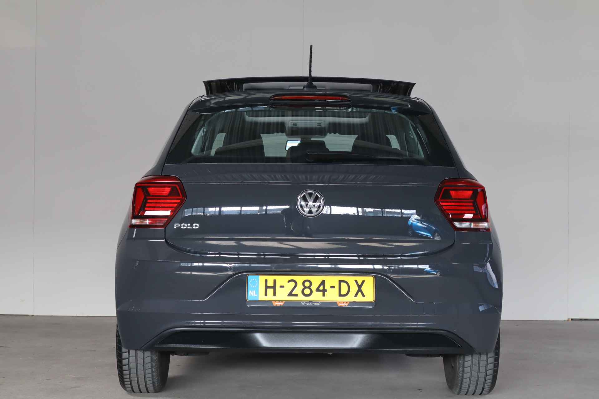 Volkswagen Polo 1.6 TDI Comfortline Business - NL Auto!! Climate I Apple I Pano - 45/46