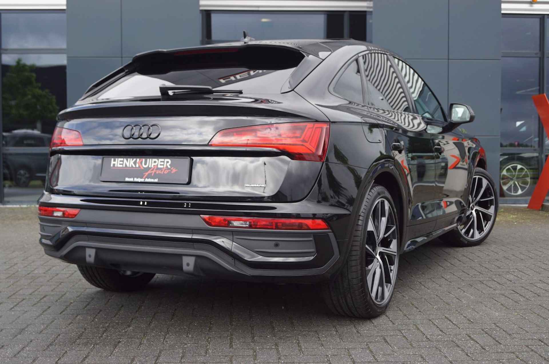 AUDI Q5 Sportback 45 TFSI Quattro / Luchtvering/Leer/21LM/Panodak/Matrix LED/B&amp;O - 9/65