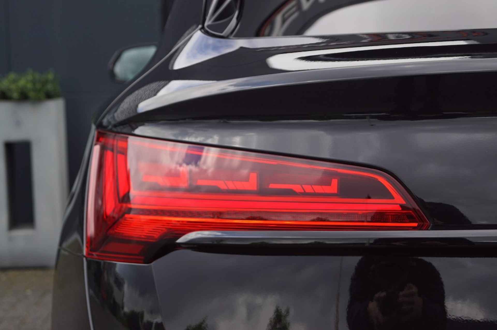 AUDI Q5 Sportback 45 TFSI Quattro / Luchtvering/Leer/21LM/Panodak/Matrix LED/B&amp;O - 12/65