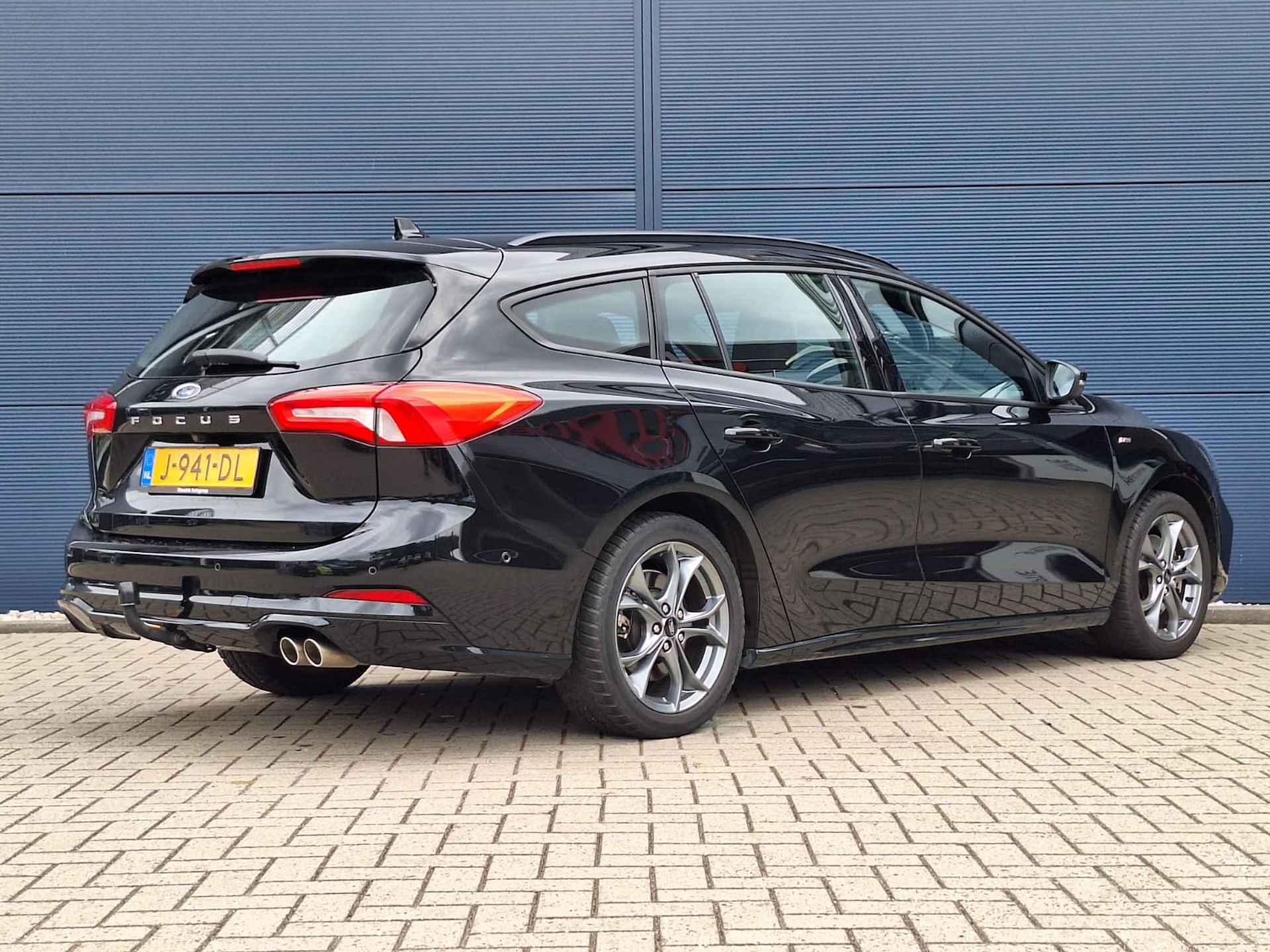 FORD Focus Wagon 1.0 EcoBoost 125pk ST-Line Business | Adaptieve Cruise | Stoel & Stuurverwarming | Navigatie | Camera - 7/36