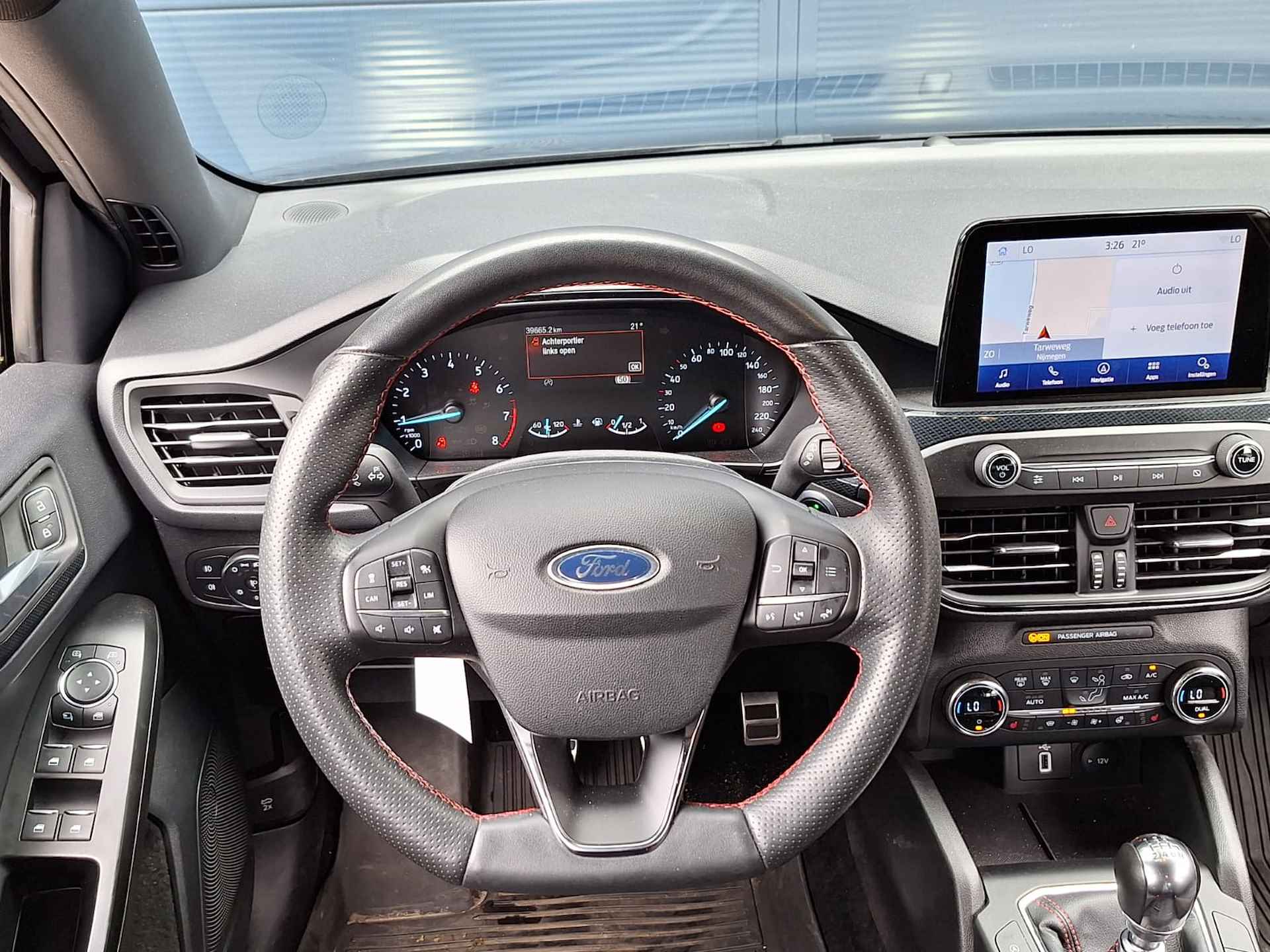 FORD Focus Wagon 1.0 EcoBoost 125pk ST-Line Business | Adaptieve Cruise | Stoel & Stuurverwarming | Navigatie | Camera - 16/36