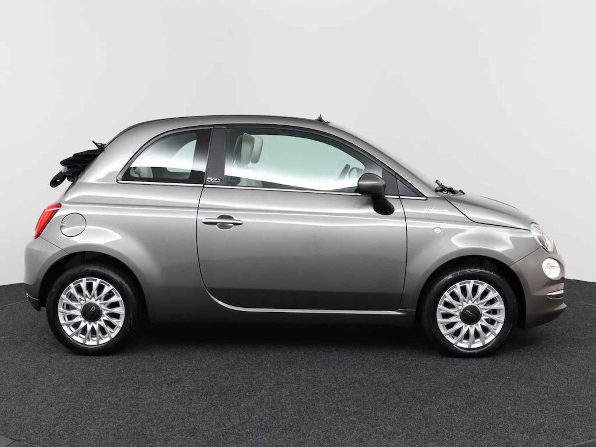 Fiat 500 C 1.0 Hybrid CABRIO Dolcevita | Elektrisch dak | Lederen bekleding | U-Connect Apple Carplay / Android auto NAVI | Climate Control | Cruise Control - 4/58