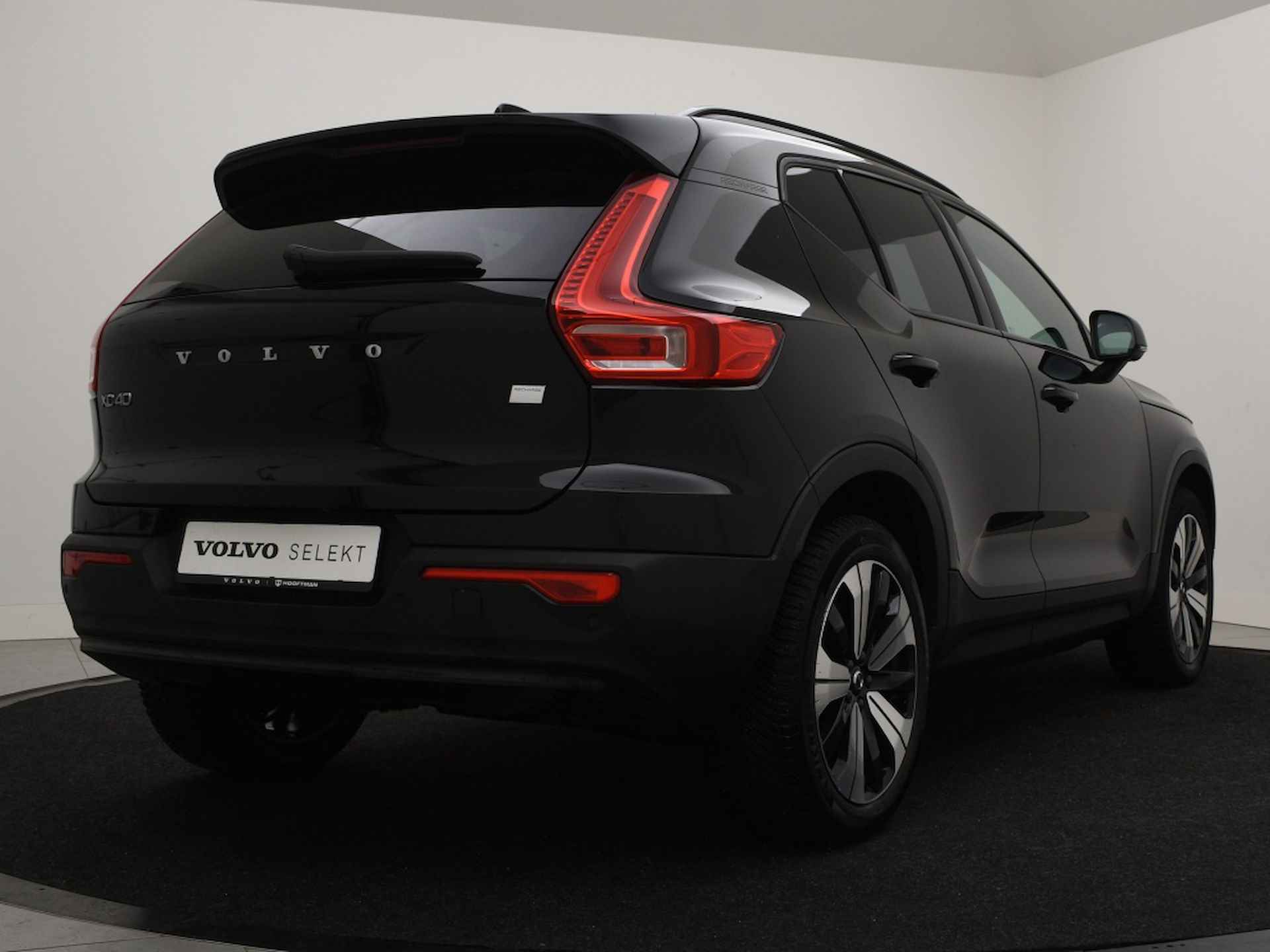 Volvo XC40 RECHARGE PURE ELECTRIC ULTIMATE HARMAN KARDON 360GR CAM GOOGLE - 4/38