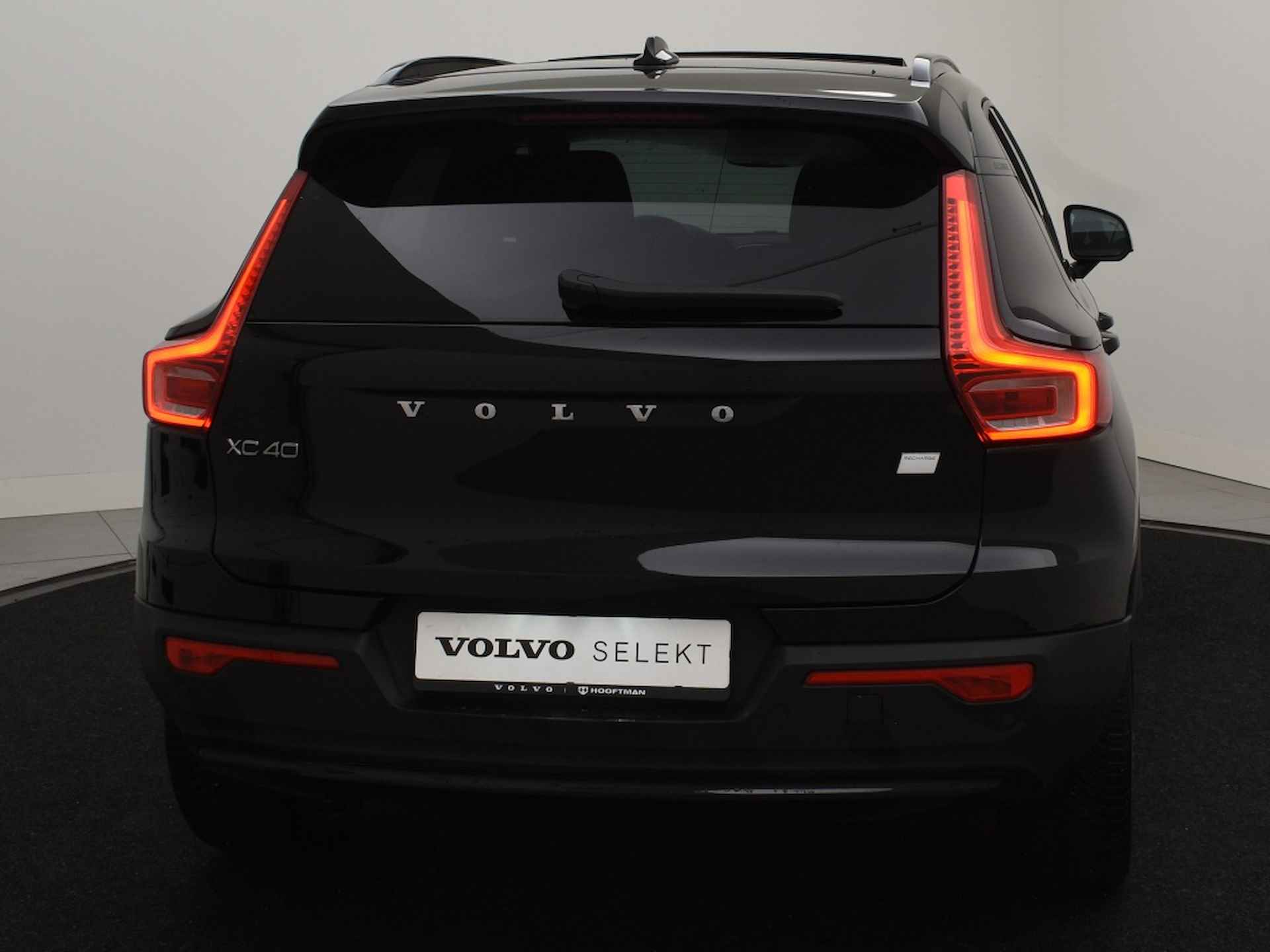 Volvo XC40 RECHARGE PURE ELECTRIC ULTIMATE HARMAN KARDON 360GR CAM GOOGLE - 5/38